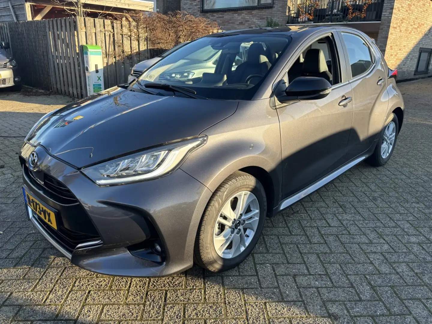 mazda 2
