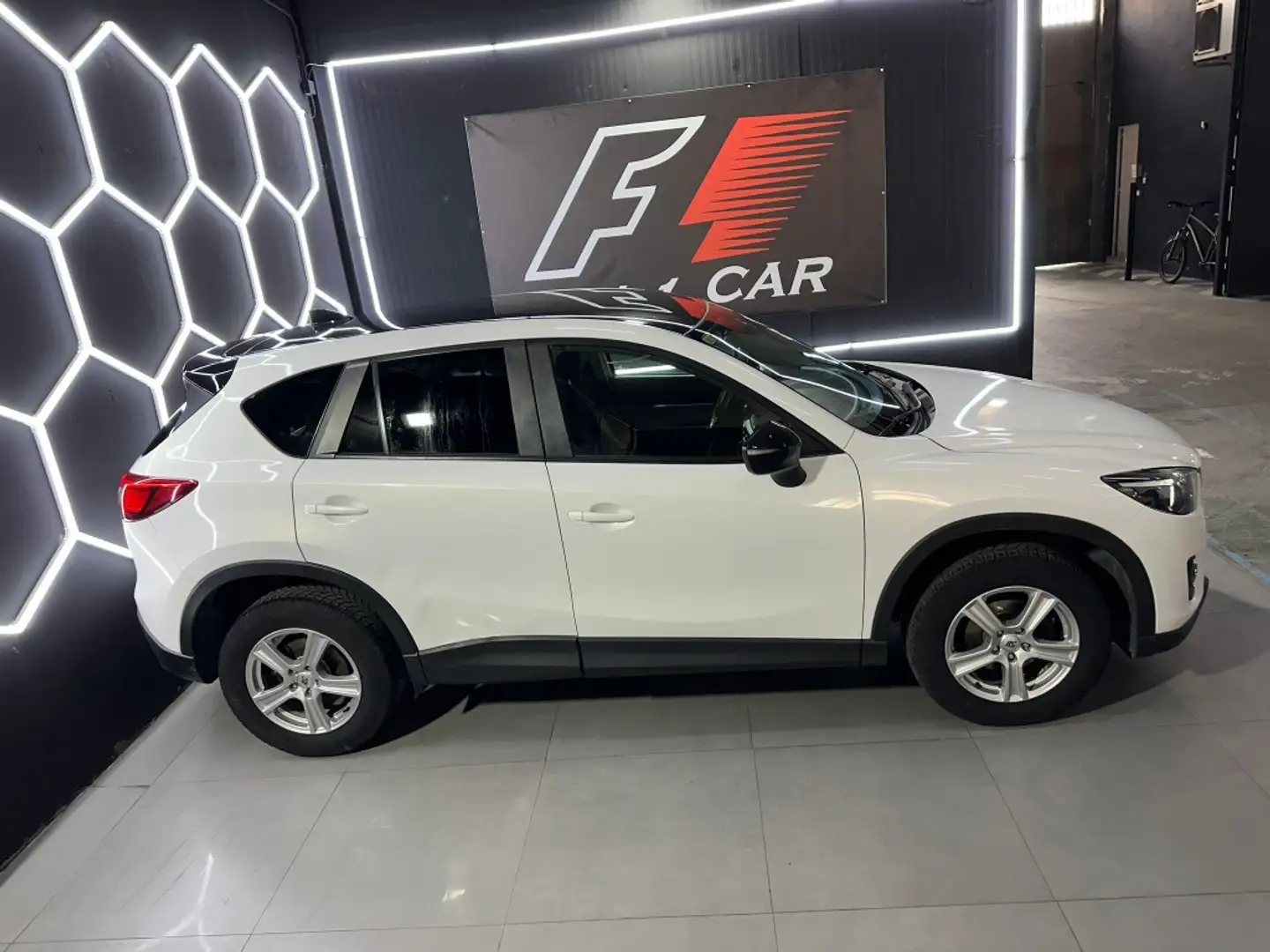 Mazda CX-5 2.2DE Luxury (Navi) 2WD 150 Blanco - 2