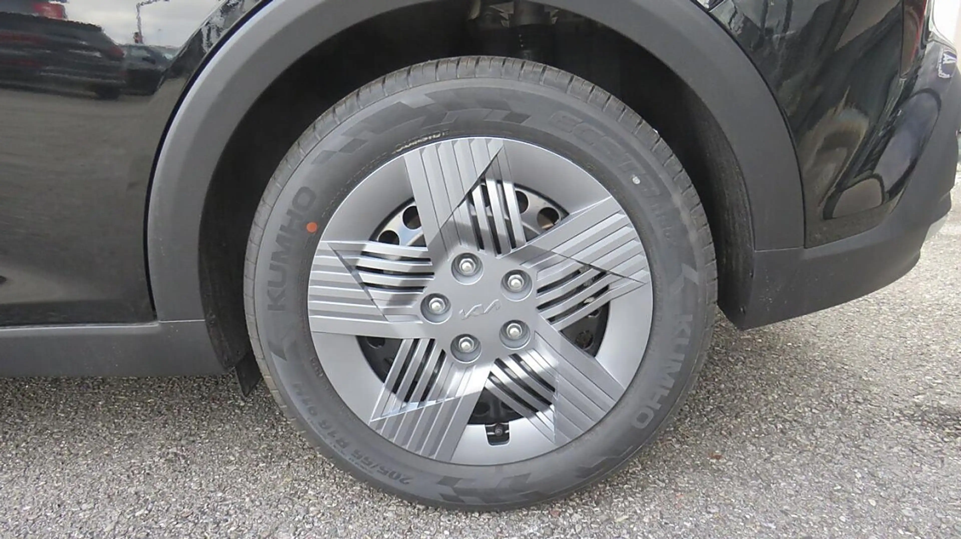 Kia K4 1,0 TGDI Titan + P1 — photo 9