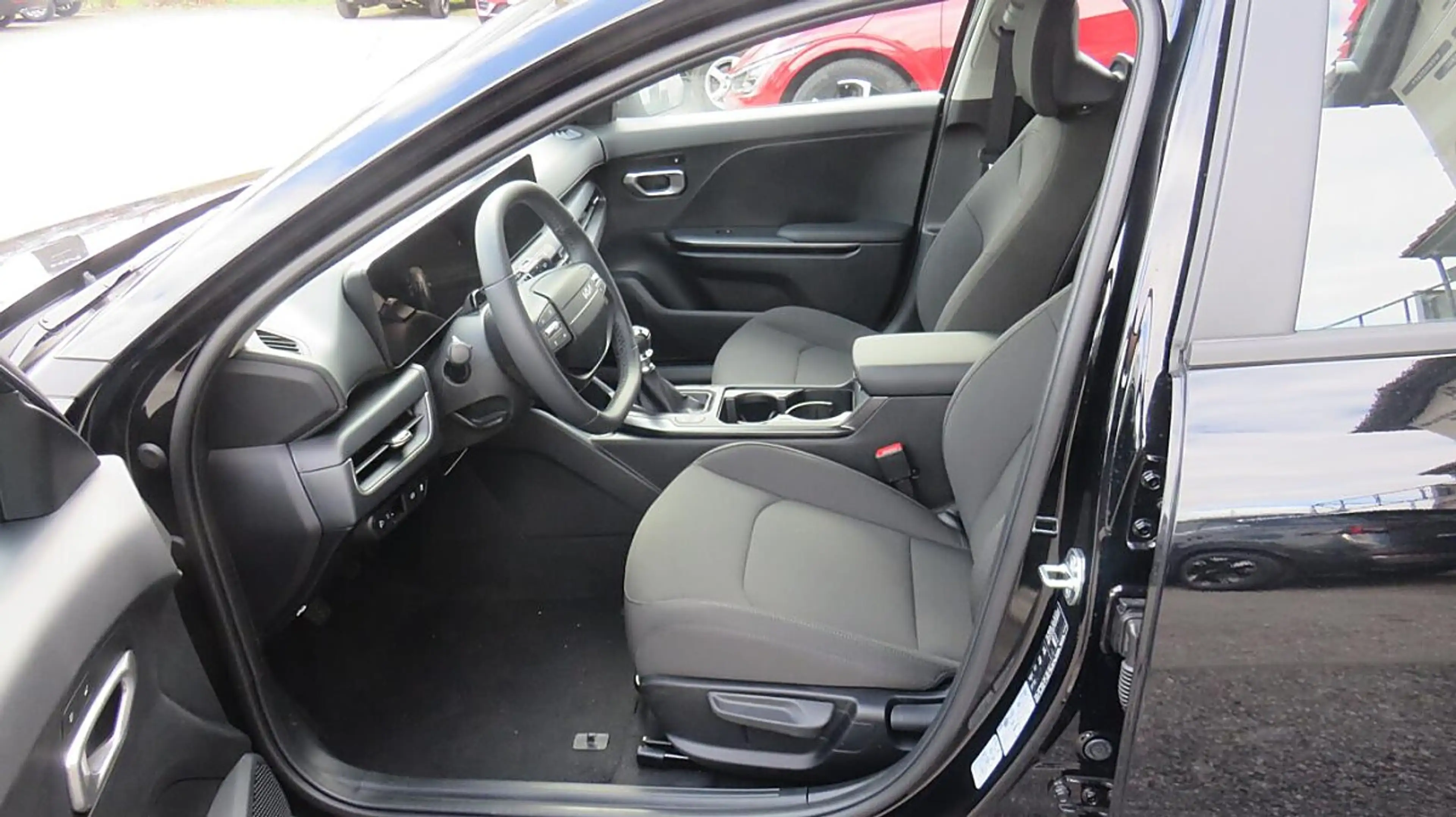Kia K4 1,0 TGDI Titan + P1 — photo 10