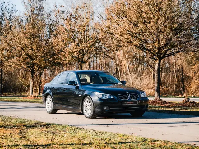 BMW 550 i  1. Hand, Schalter, Scheckheftgepflegt