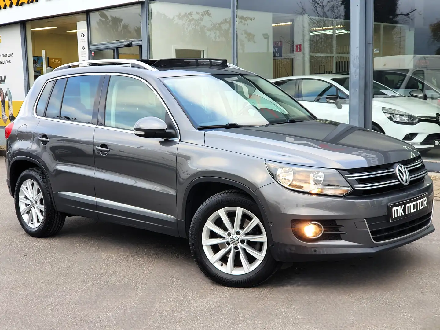 Volkswagen Tiguan 🟢1.4 TSi 125 CV - FULL CARNET - 1ER PROPRI Gris - 2