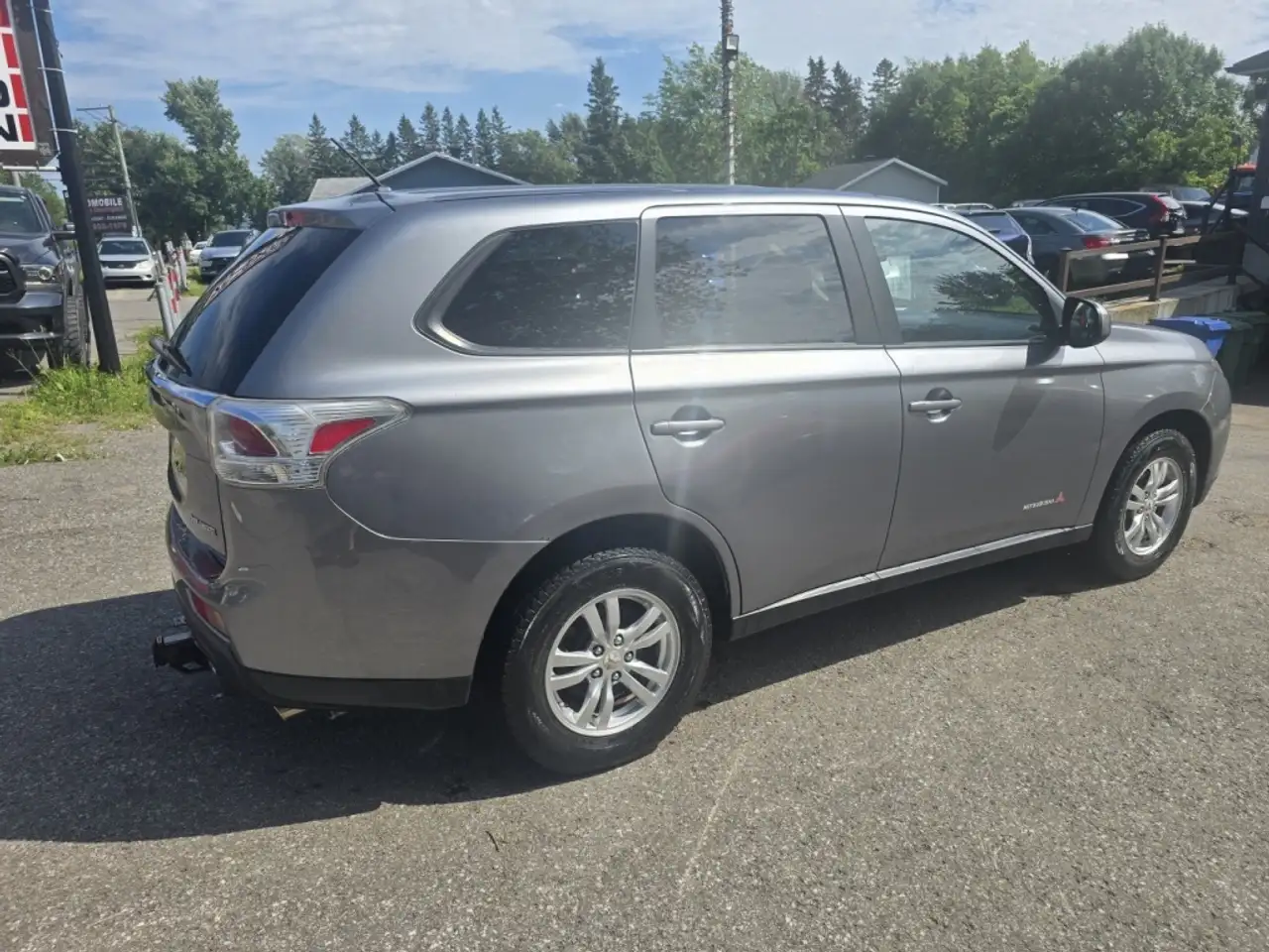 Mitsubishi Outlander снимка Mitsubishi Outlander