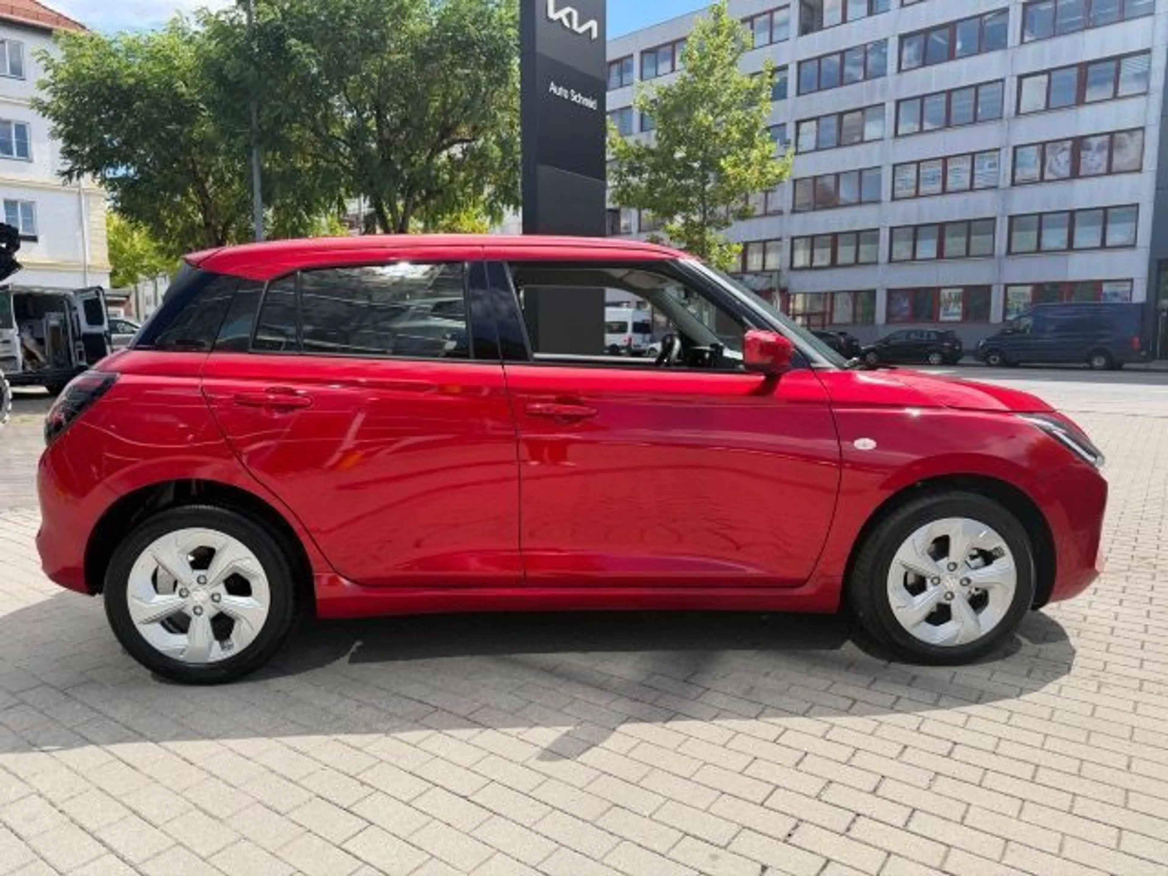 Suzuki Swift SWIFT 1.2 DUALJET HYBRID COMFORT 5-GANG — photo 5