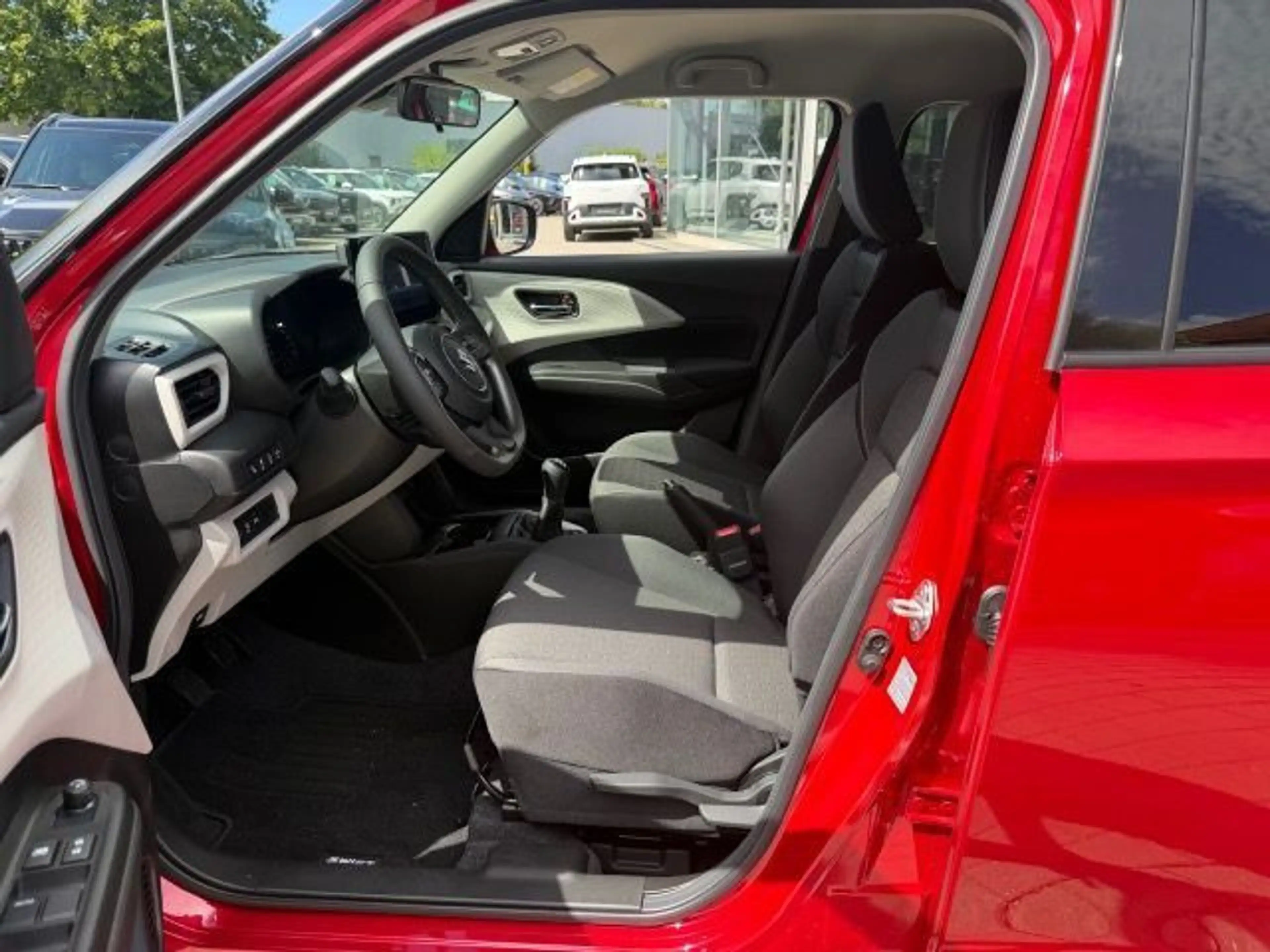 Suzuki Swift SWIFT 1.2 DUALJET HYBRID COMFORT 5-GANG — photo 12