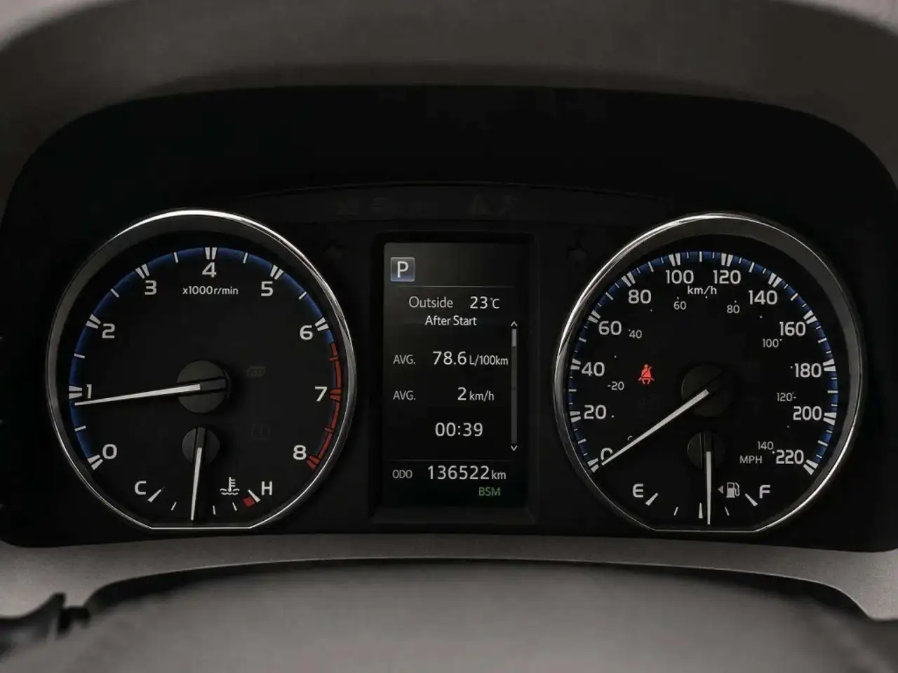 Toyota RAV 4 снимка Toyota RAV 4