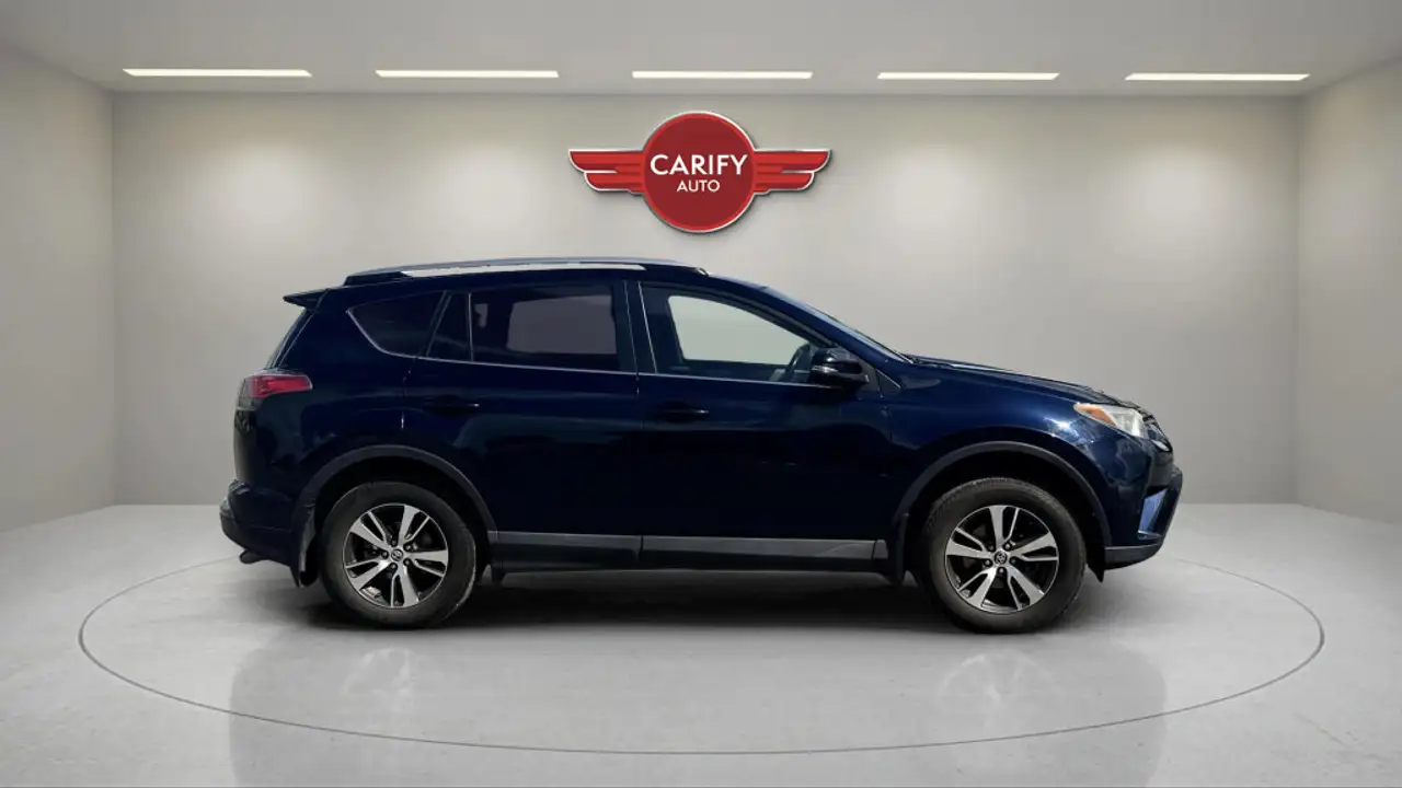Toyota RAV 4 снимка Toyota RAV 4