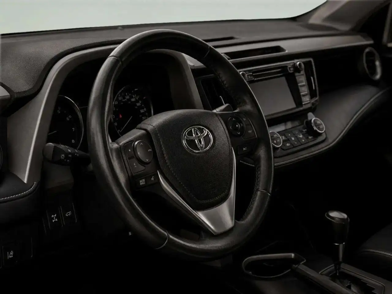 Toyota RAV 4 снимка Toyota RAV 4