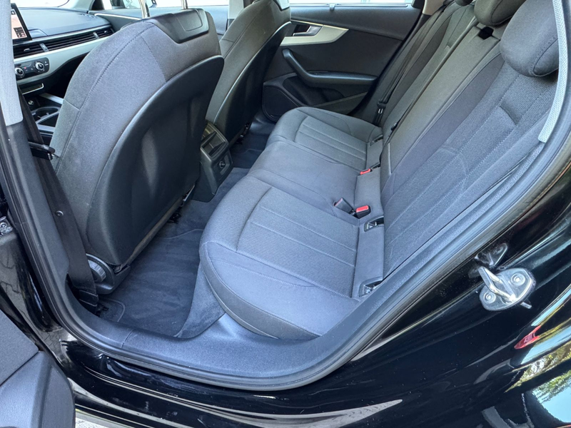 Audi A4 Avant 30 TDI 2.0 TDI DSG 136PS/Navi/LED/Sitzh — photo 17