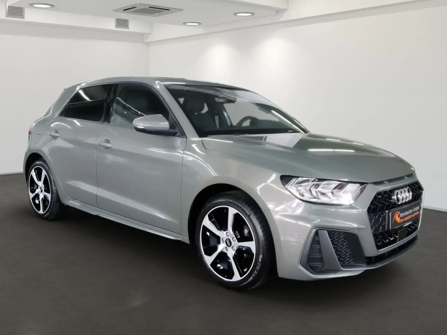 Audi A1 A1 SPB 25 TFSI 95CV S-LINE VITRUAL CARPLAY OK NEO Grigio - 2