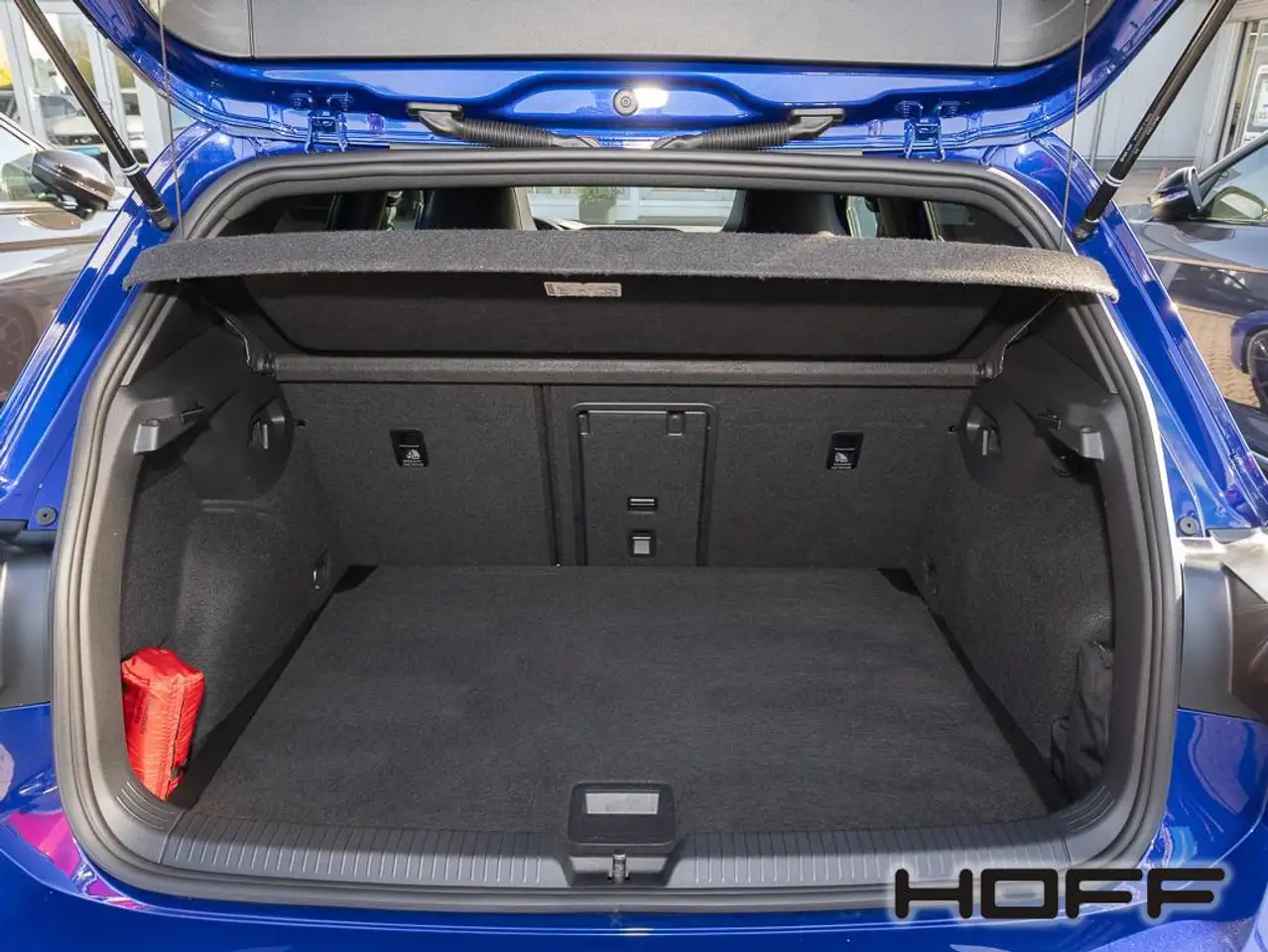Volkswagen Golf R 20 Years Akrapovic Pano SideAssist Matrix Kamera 14