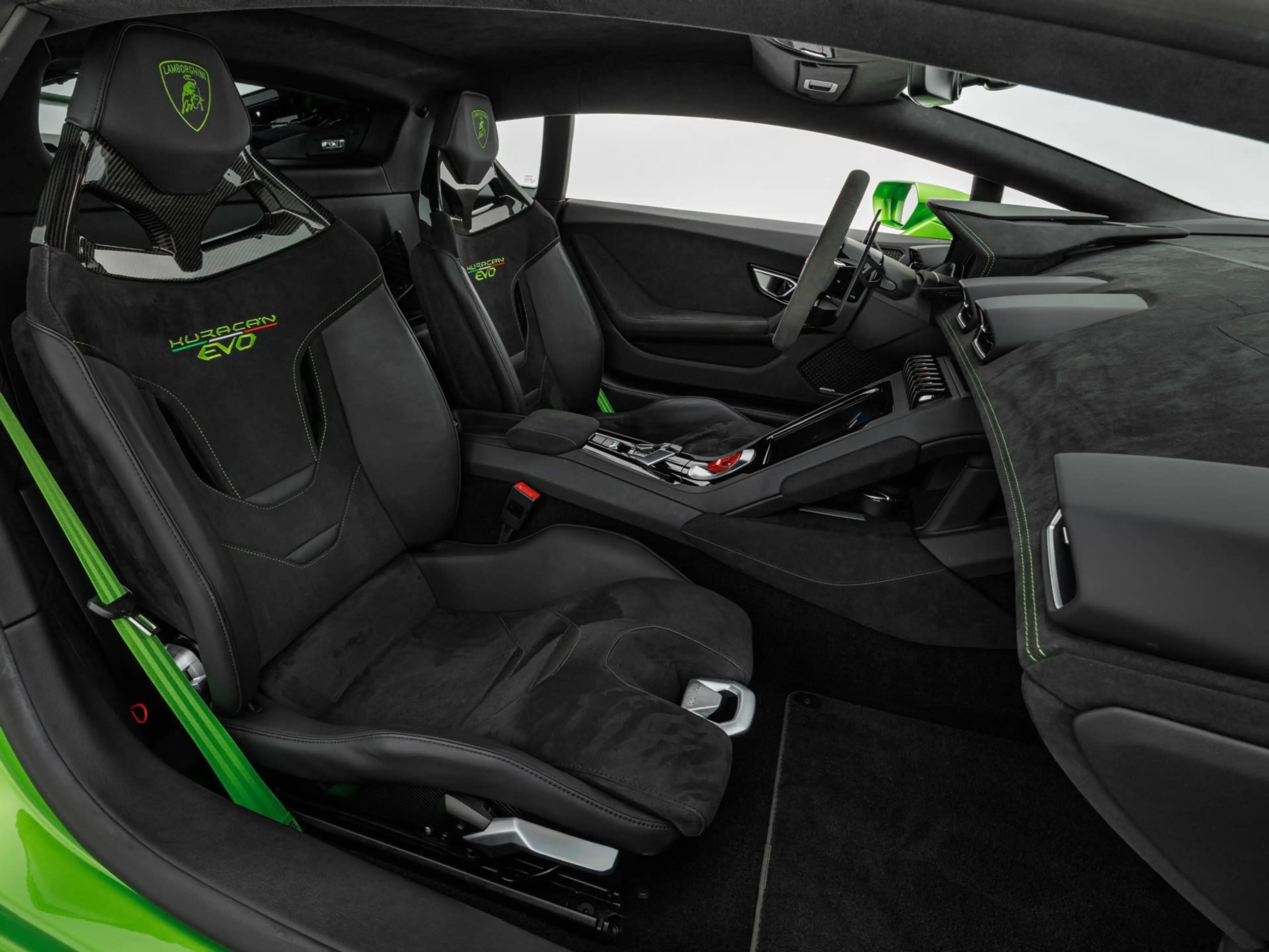 Lamborghini Huracán EVO — photo 10