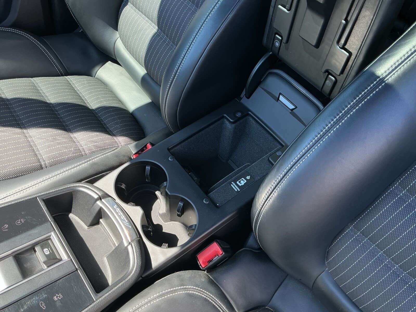 2024 Porsche Macan T TRIM | NO ACCIDENTS | LOW KM'S thumb 15