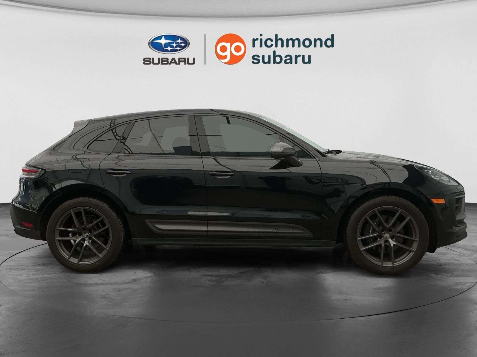 2024 Porsche Macan T TRIM | NO ACCIDENTS | LOW KM'S alt 4