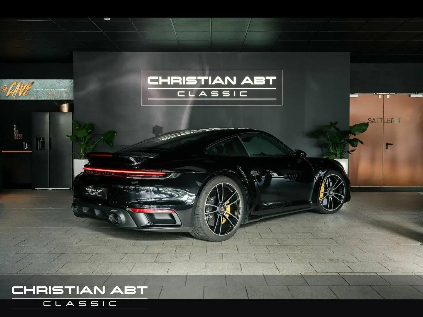 Porsche 992 Turbo S * Heritage Classic * Pano *Burmester Noir - 2