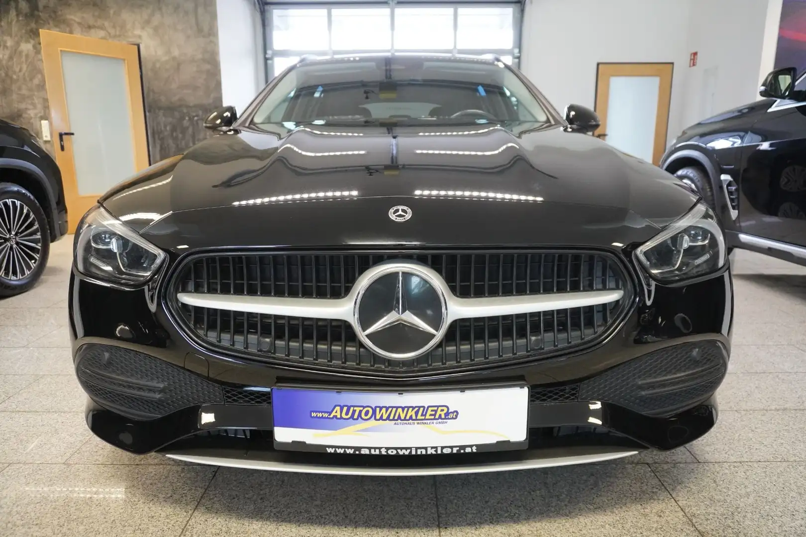 Mercedes-Benz C 220 d 4Matic Touring Aut./LED/SHZ./Nav. Schwarz - 2