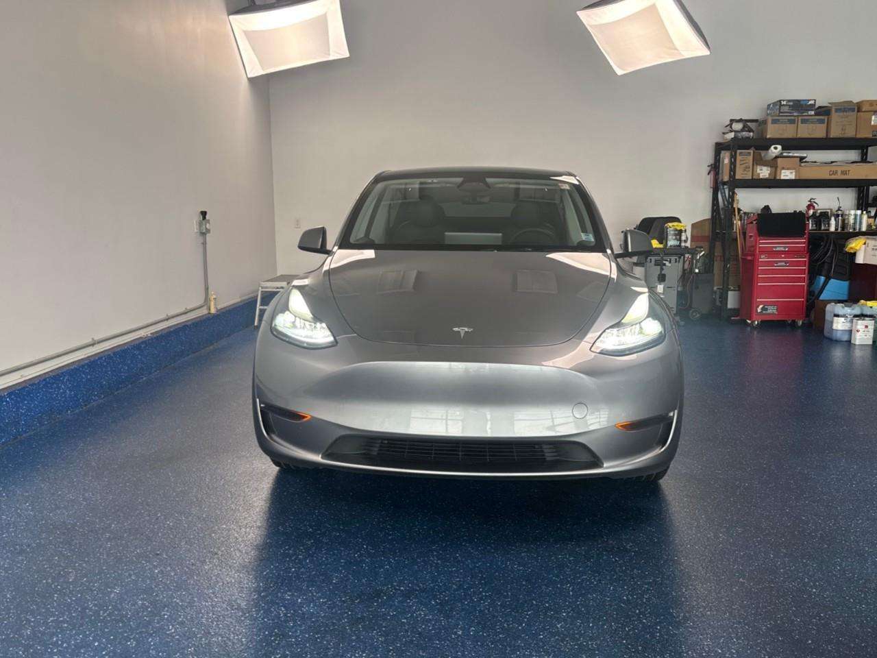 2024 Tesla Model Y Electric | Full Self Drive | Save your gas money ! — снимка 1