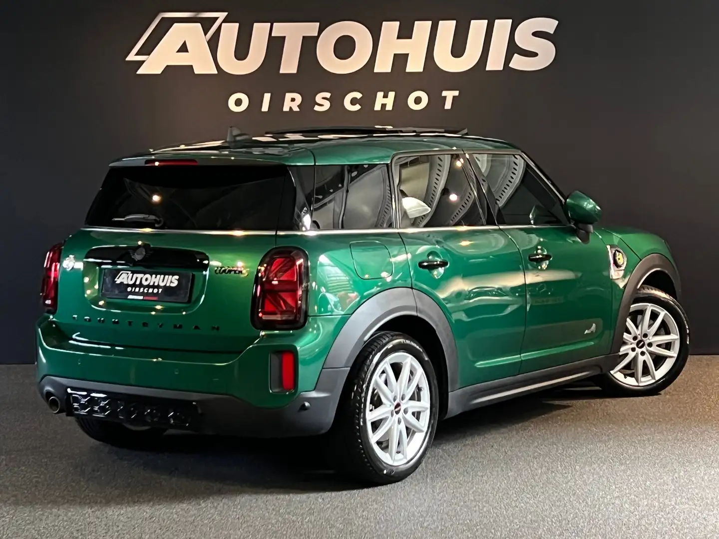 MINI Cooper S Countryman Mini 2.0 E ALL4 John Cooper Works Pano/ Stoelverwa Groen - 2
