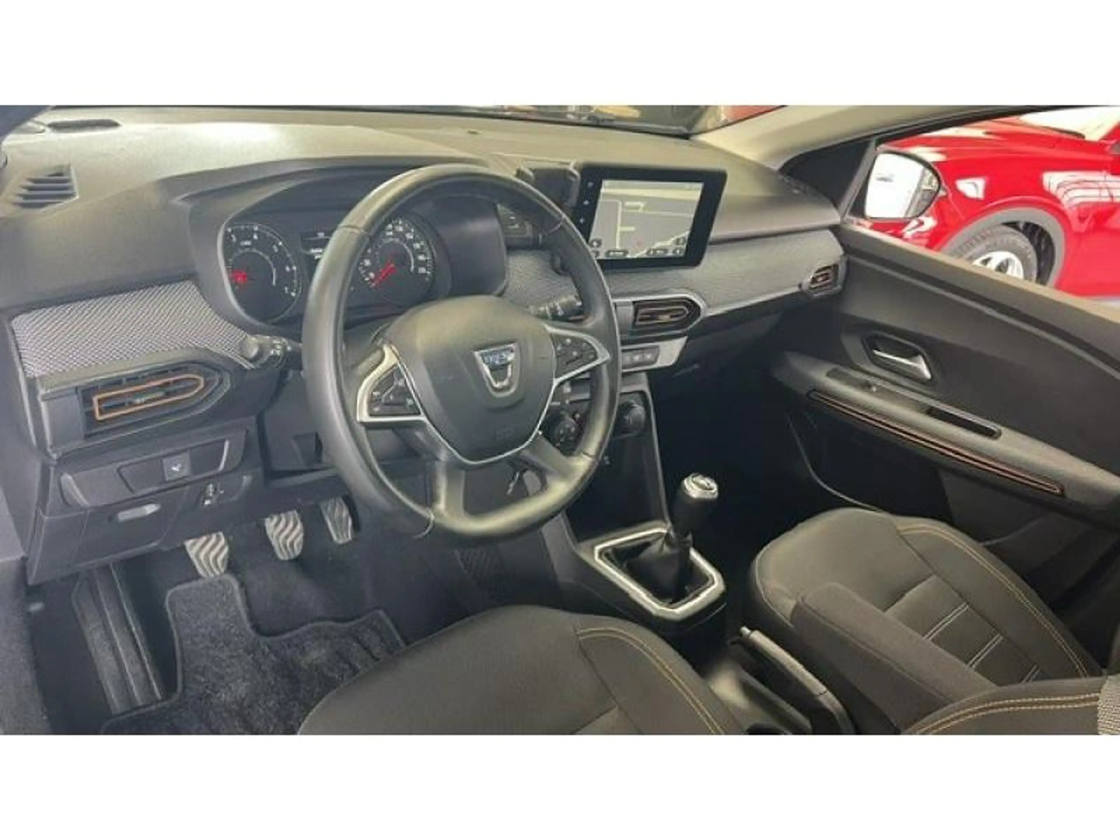 Dacia Sandero Stepway 1.0 TCe Comfort — photo 10