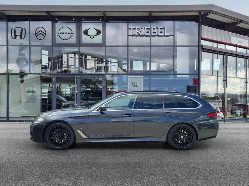 BMW 540 M Sport d Mild-Hybrid 3.0 xDrive Touring Park-Assi — photo 3