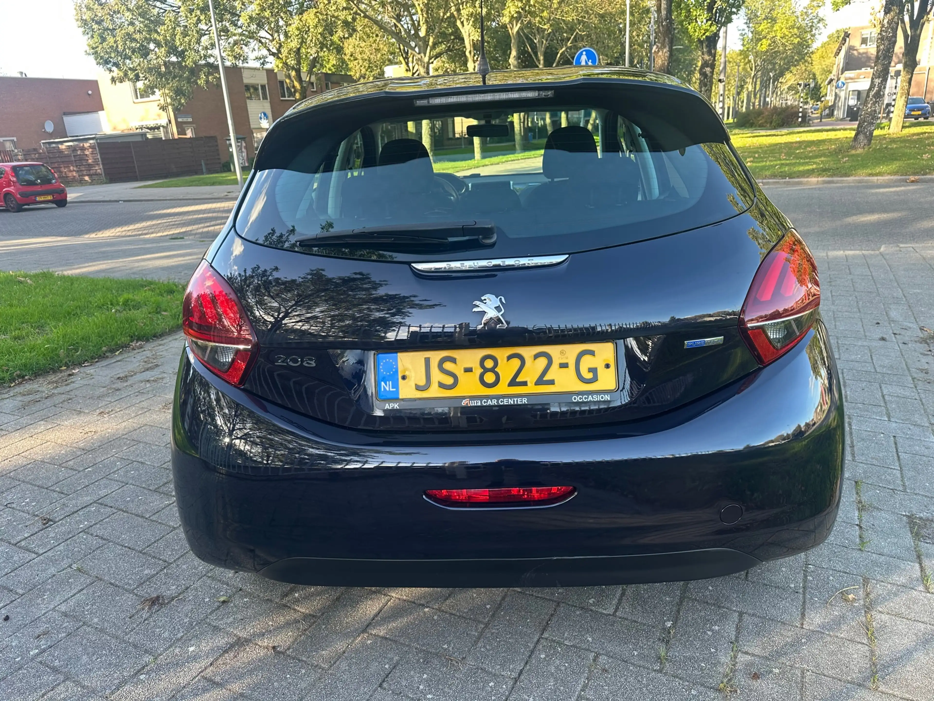 Peugeot 208 1.2 PureTech Active — photo 7