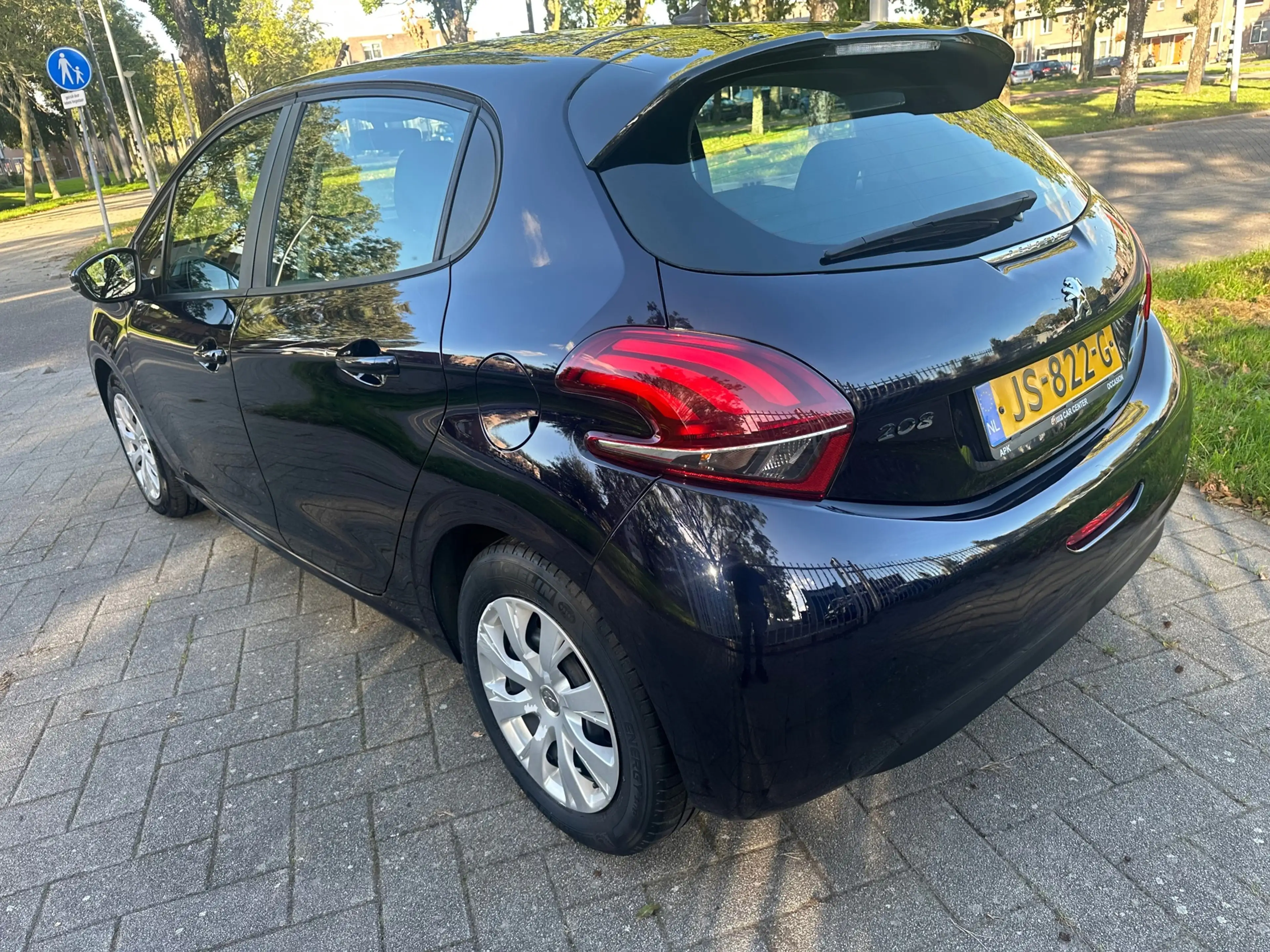 Peugeot 208 1.2 PureTech Active — photo 5