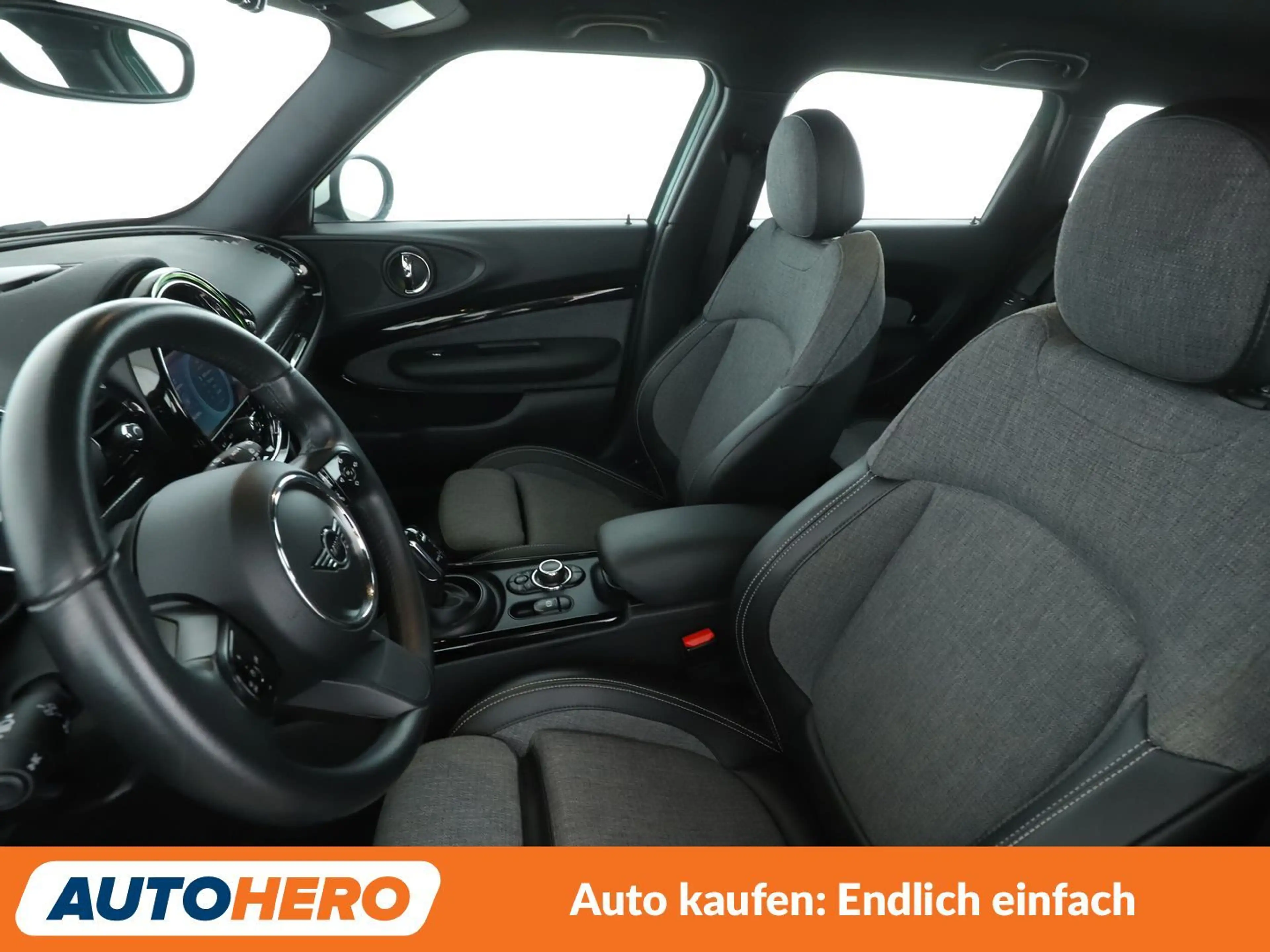 MINI Cooper D Clubman Cooper D Classic Trim Aut.*NAVI*LED*TEMPO*PDC* — photo 10
