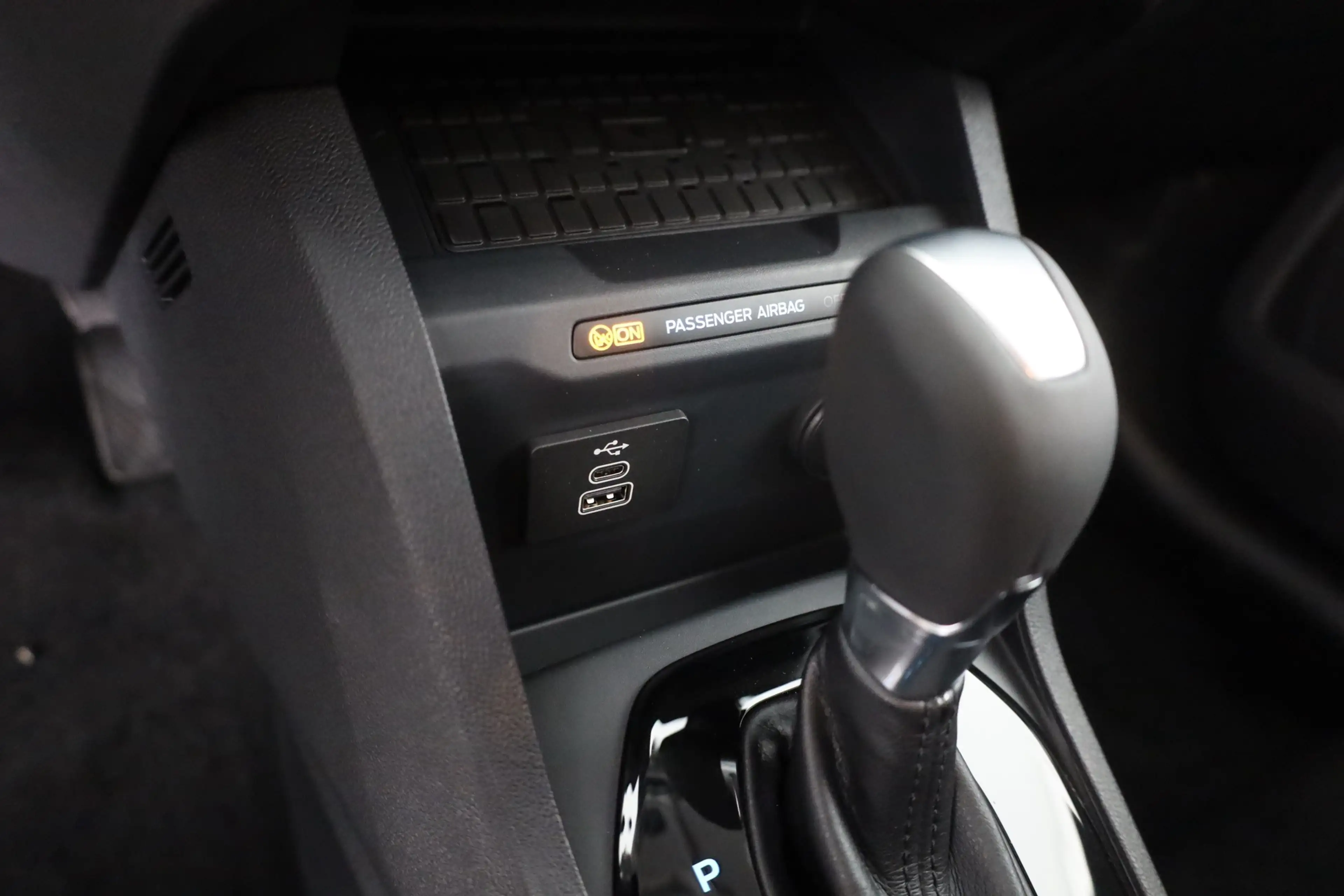 Ford Tourneo Courier Active 1.0 EB Aut. Navi Kamera AHK — photo 13