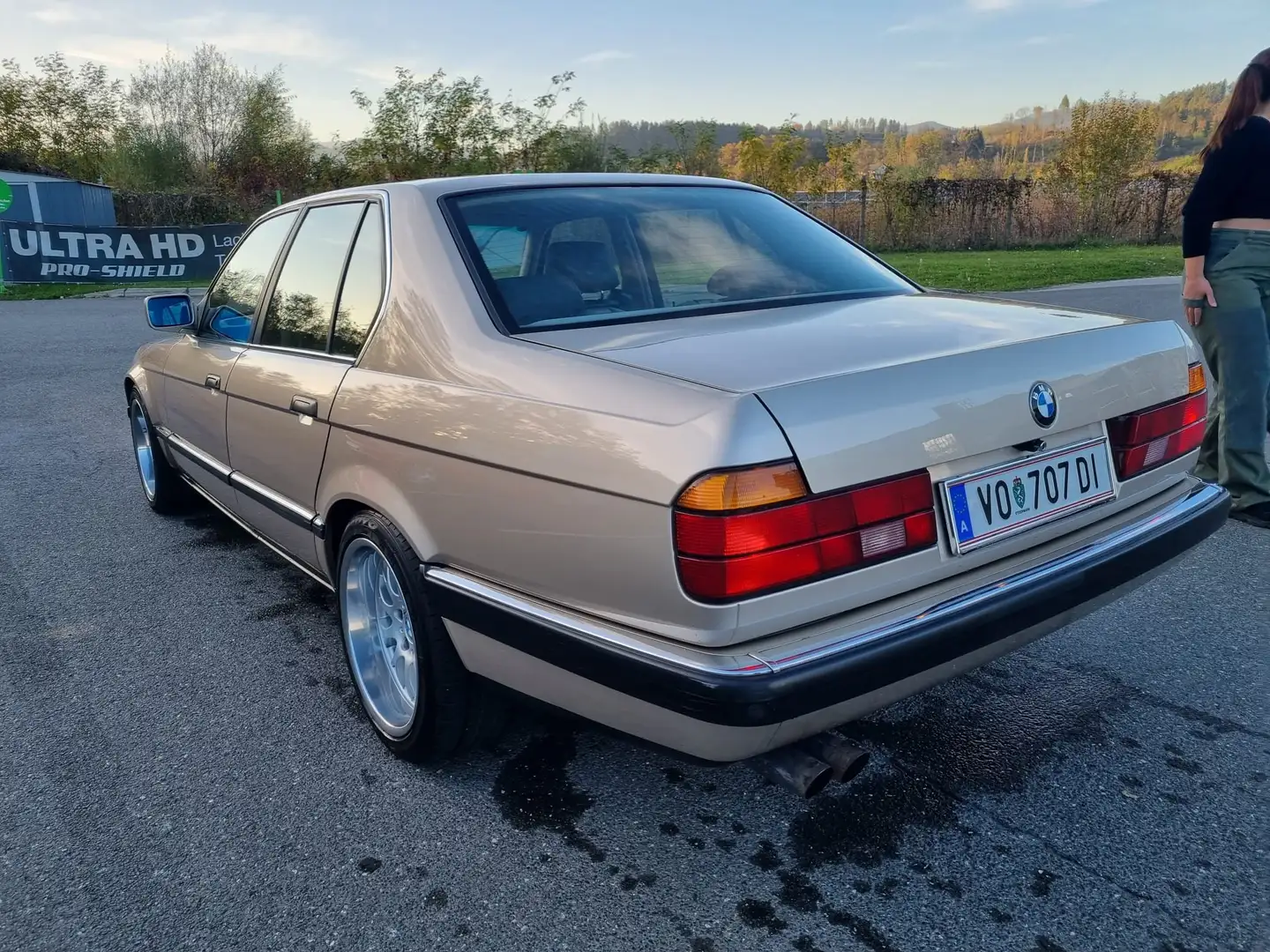 BMW 740 740i Aut. E32 V8 Золотий - 1