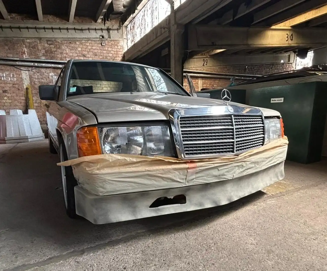 Mercedes-Benz 190 E 2,4 C24 Carlsson Oro - 1