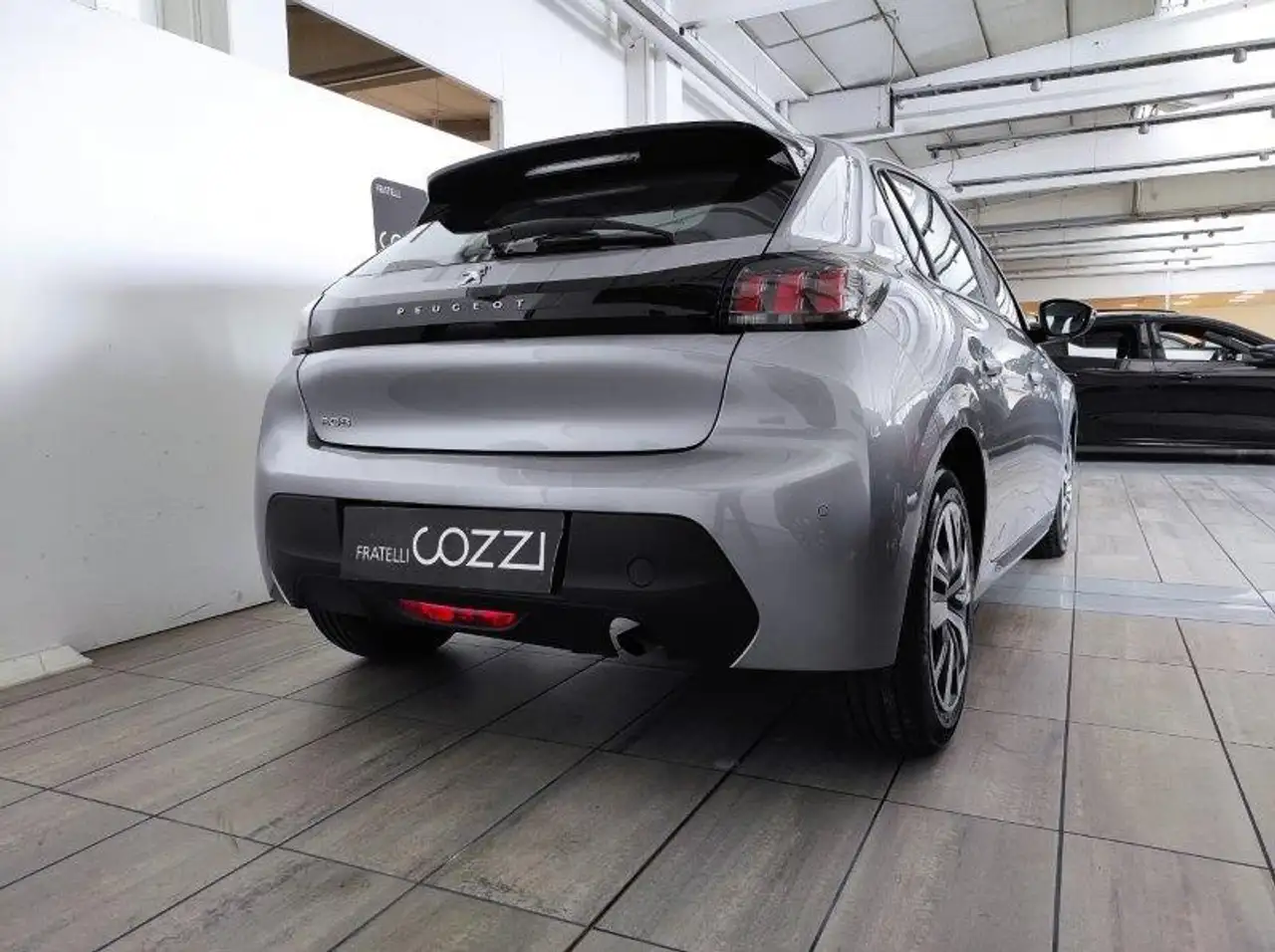 Peugeot 208 2ª serie - 208 PureTech 75 Stop&Start 5 porte Acti 4