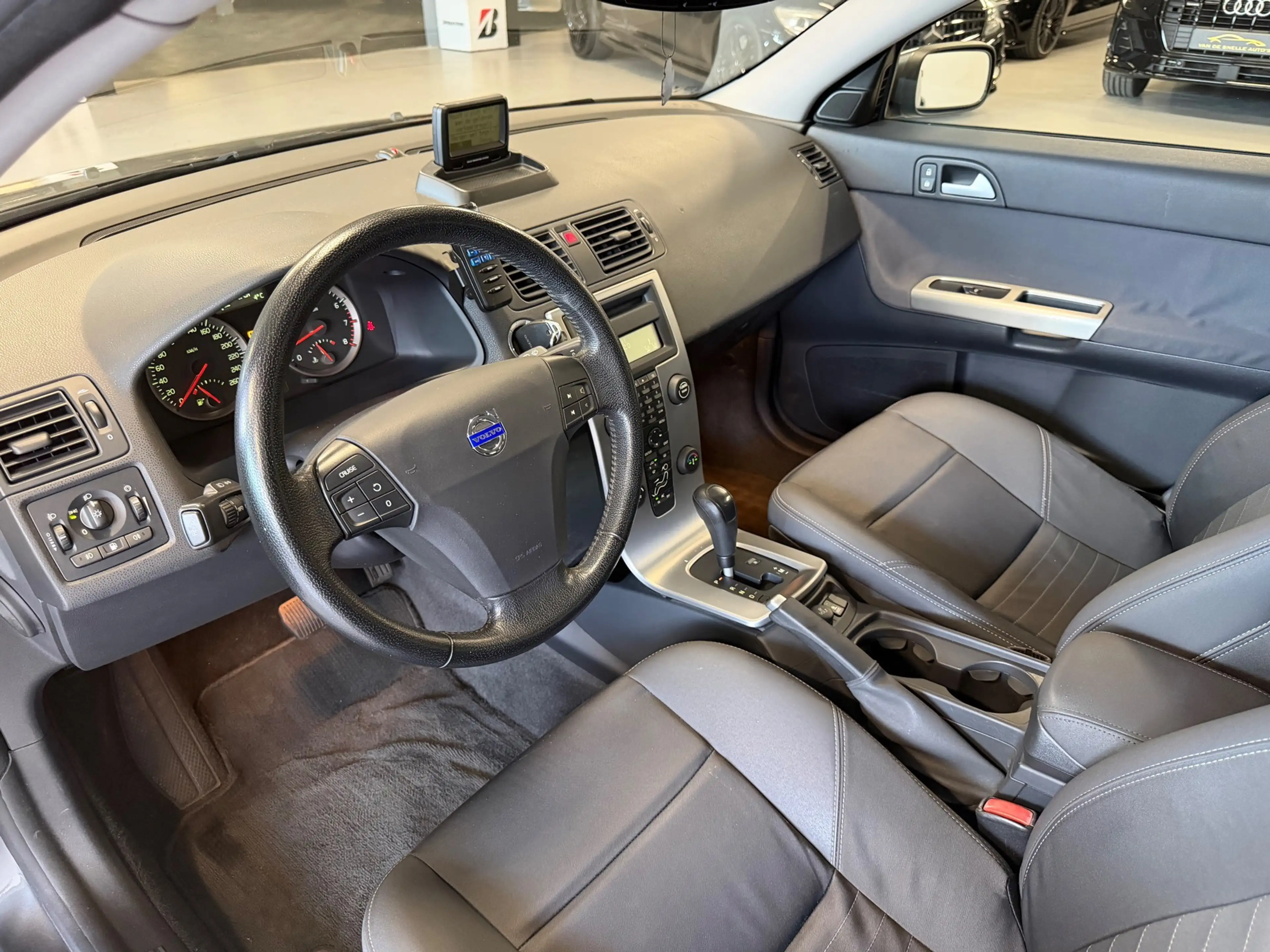Volvo V50 2.4 Edition II AUTOMAAT/NAP/CLIMA/CRUISE/NAVI/TREK — photo 14