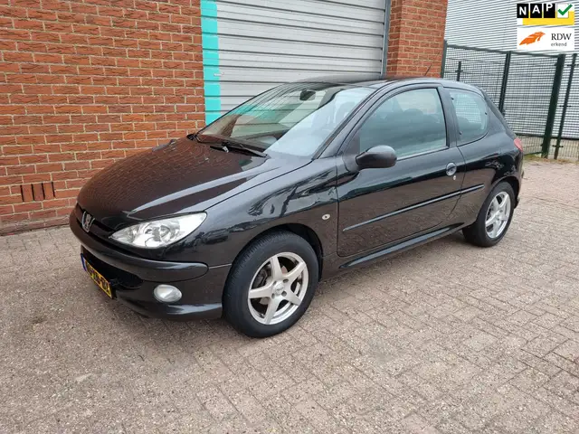 2007 Peugeot 206 in Black for sale