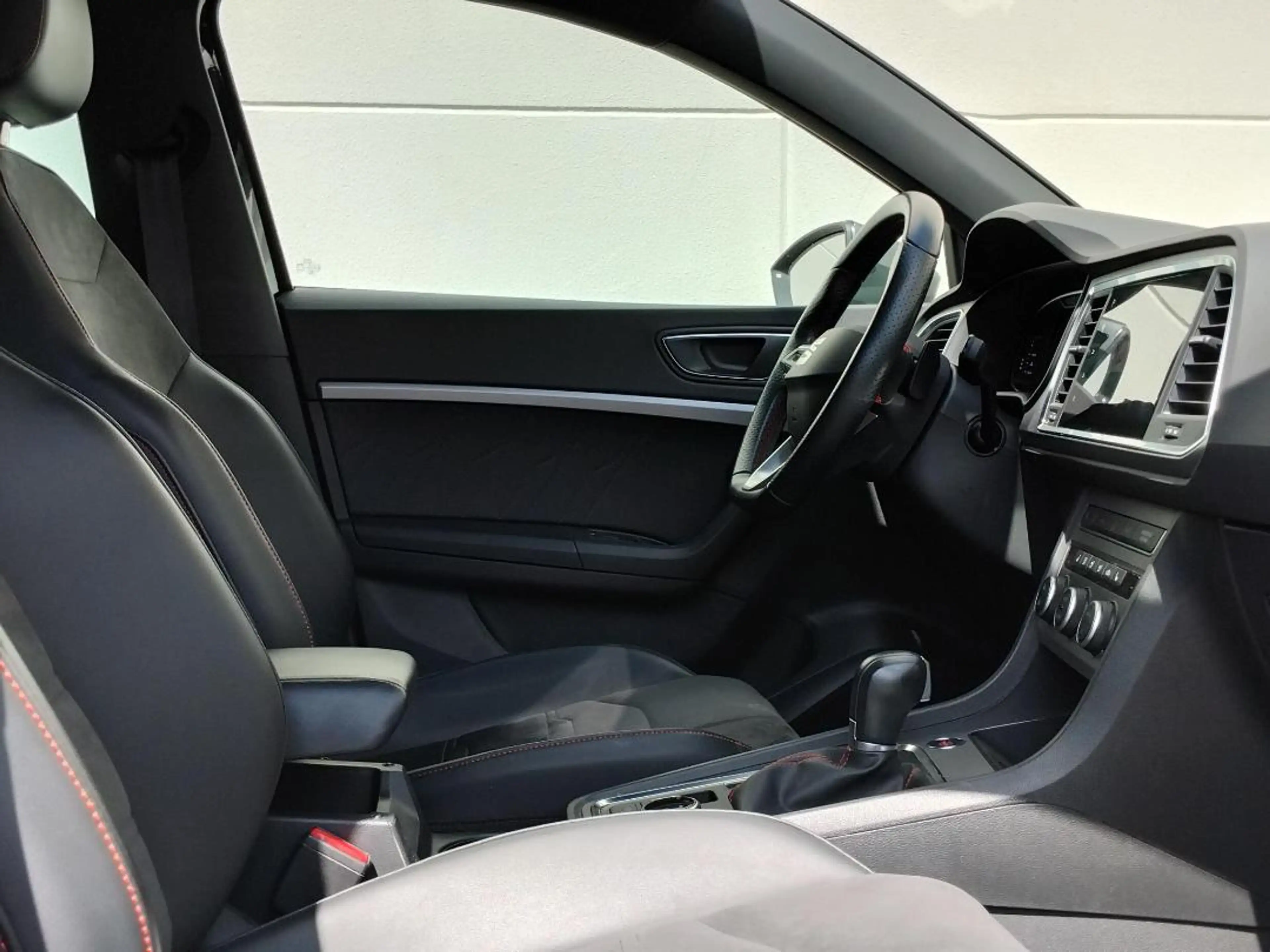 SEAT Ateca FR — photo 11