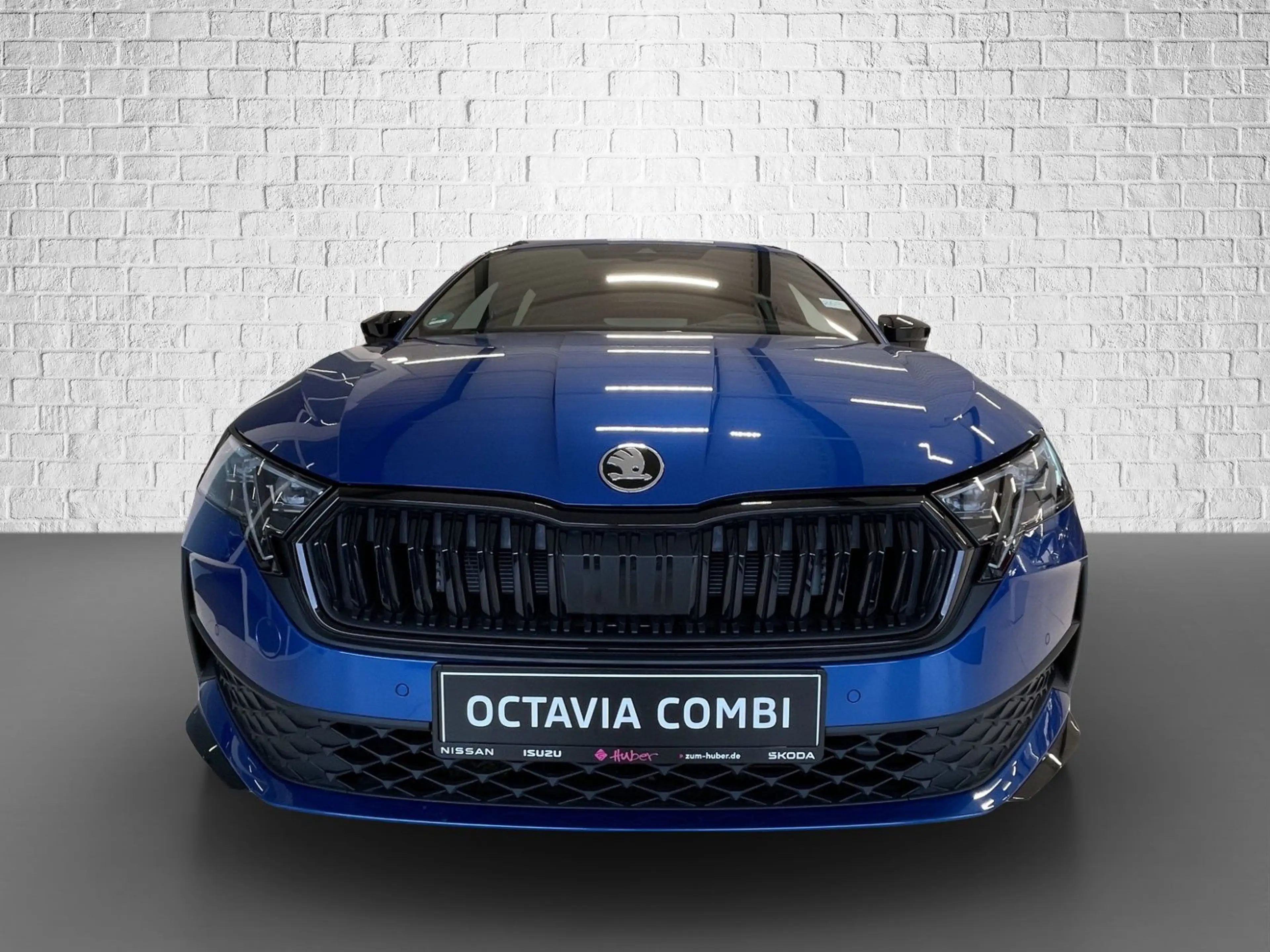 Skoda Octavia Combi 1.5 TSI mHEV DSG - Sportline — photo 2