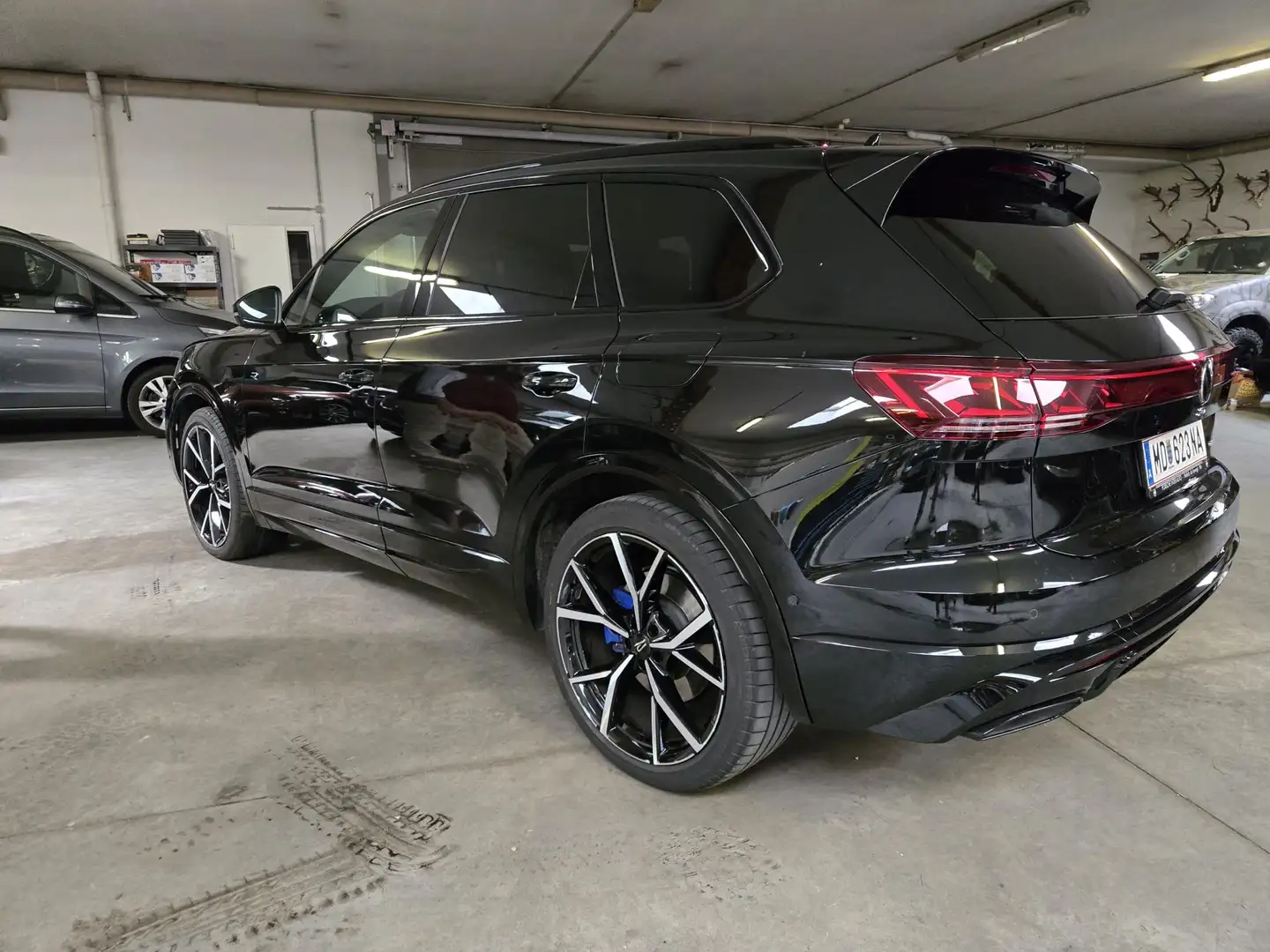 Volkswagen Touareg Touareg 4Motion V6 TSI eHybrid PHEV R Aut. R Schwarz - 2