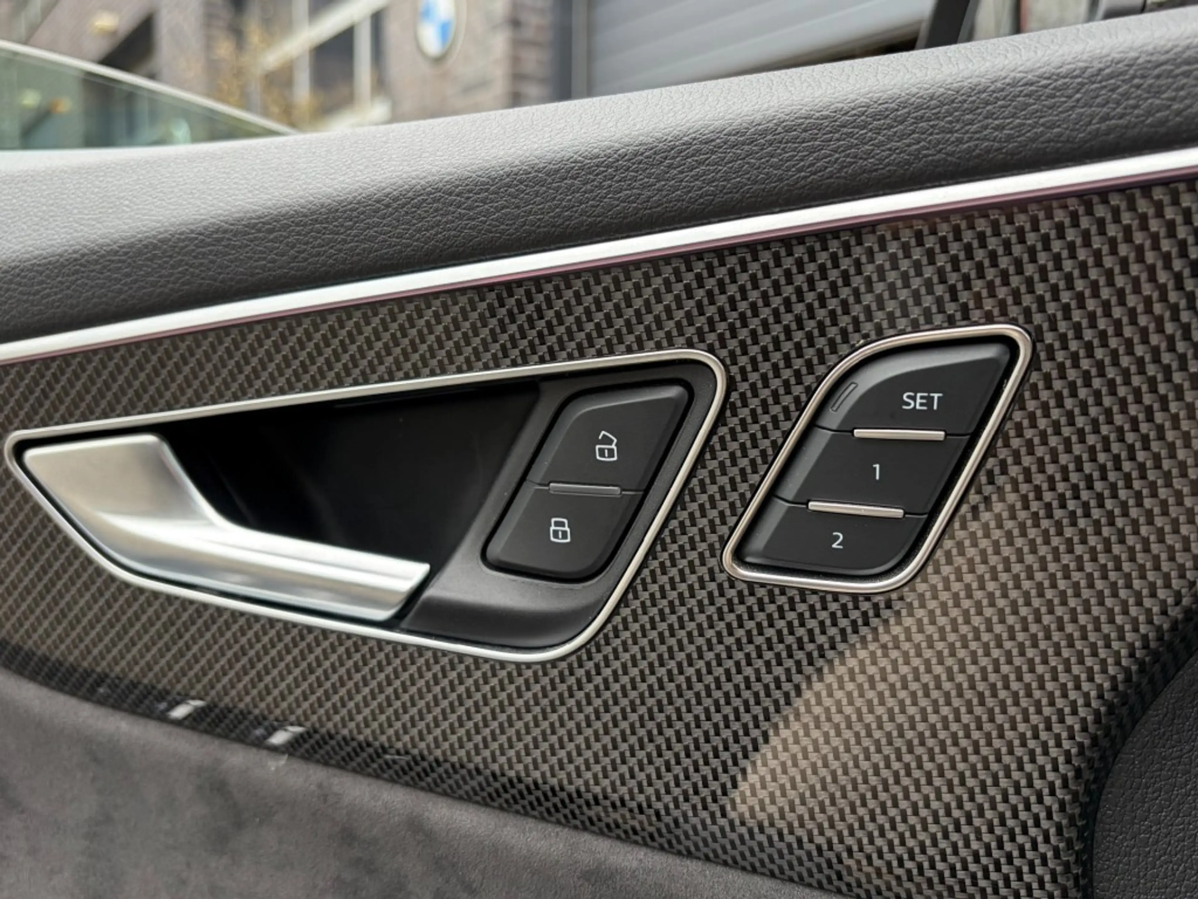 Audi SQ8 4.0 TFSI Q. S-ZETELS - PANO - 23 INCH - TREKH. — photo 25