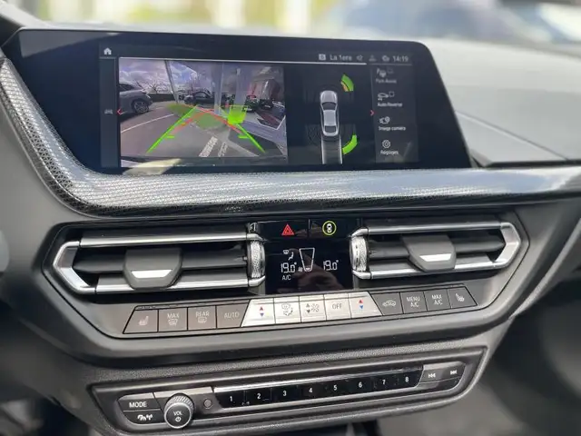 BMW 2 Series view 11