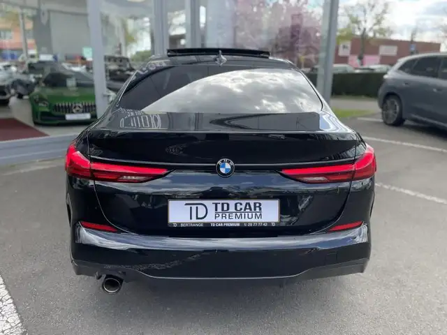BMW 2 Series view 14