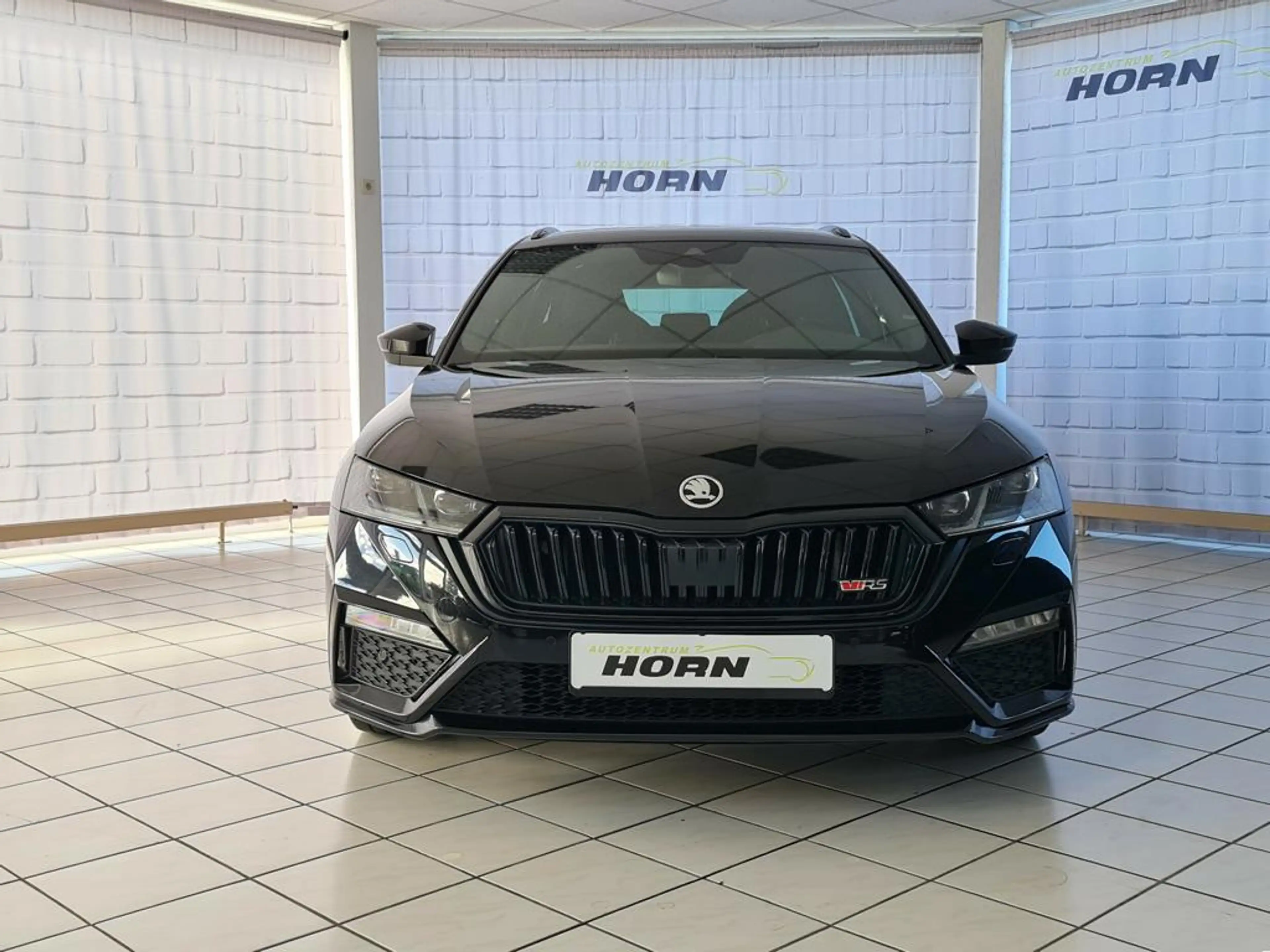 Skoda Octavia RS, 1.Hand, Panoramadach, AHK, LED, Navi, Scheckheftgepflegt — photo 2