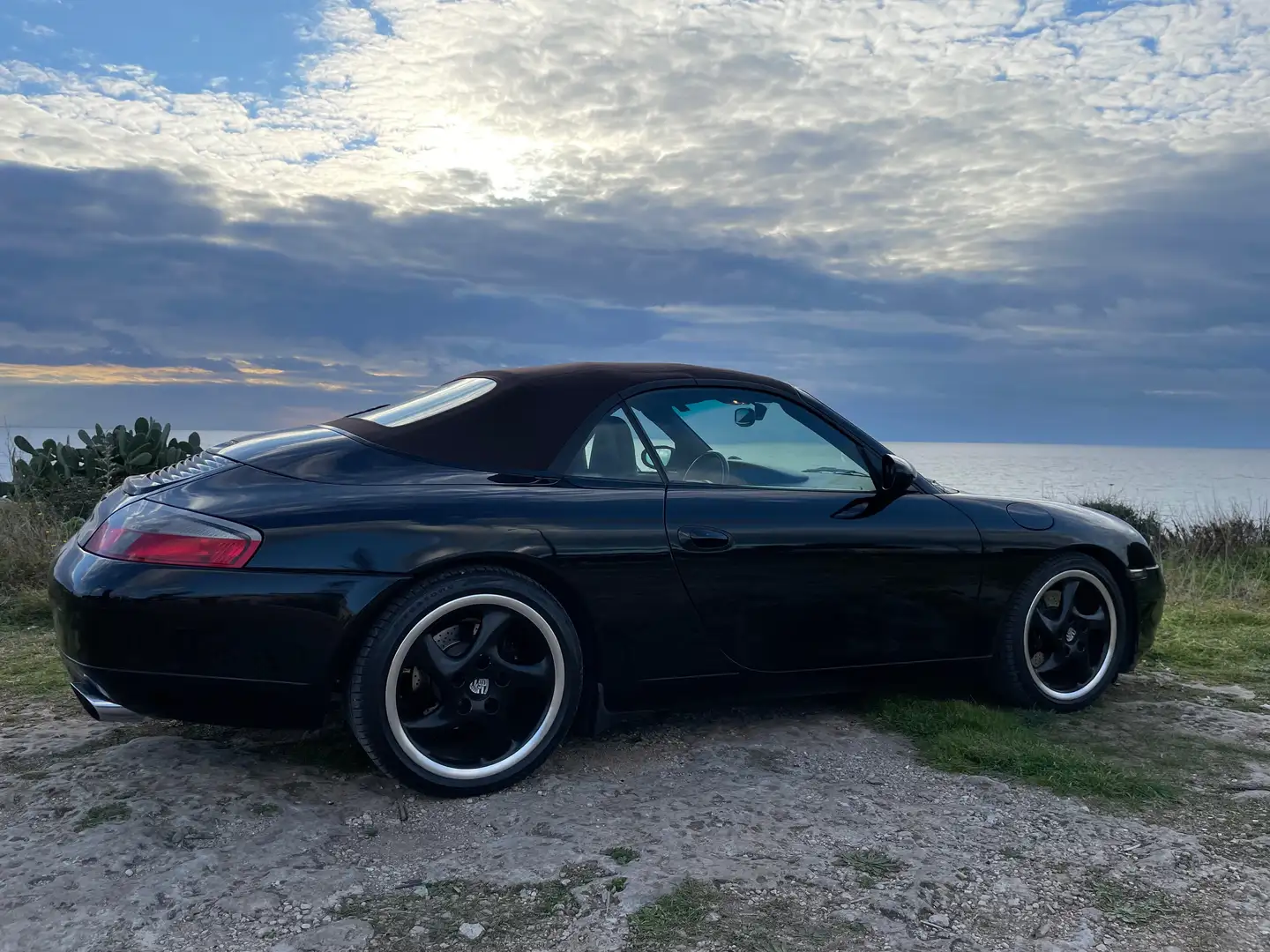 Porsche 911 Cabrio 3.4 Carrera Nero - 2