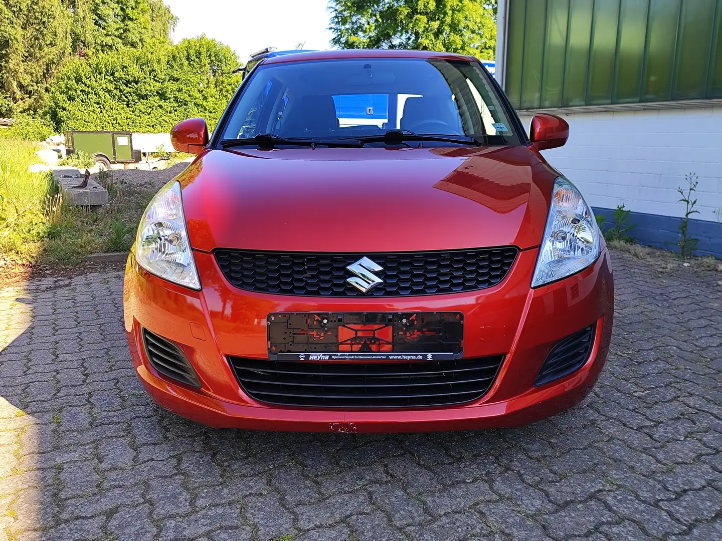 Suzuki Swift Club Rot - 2