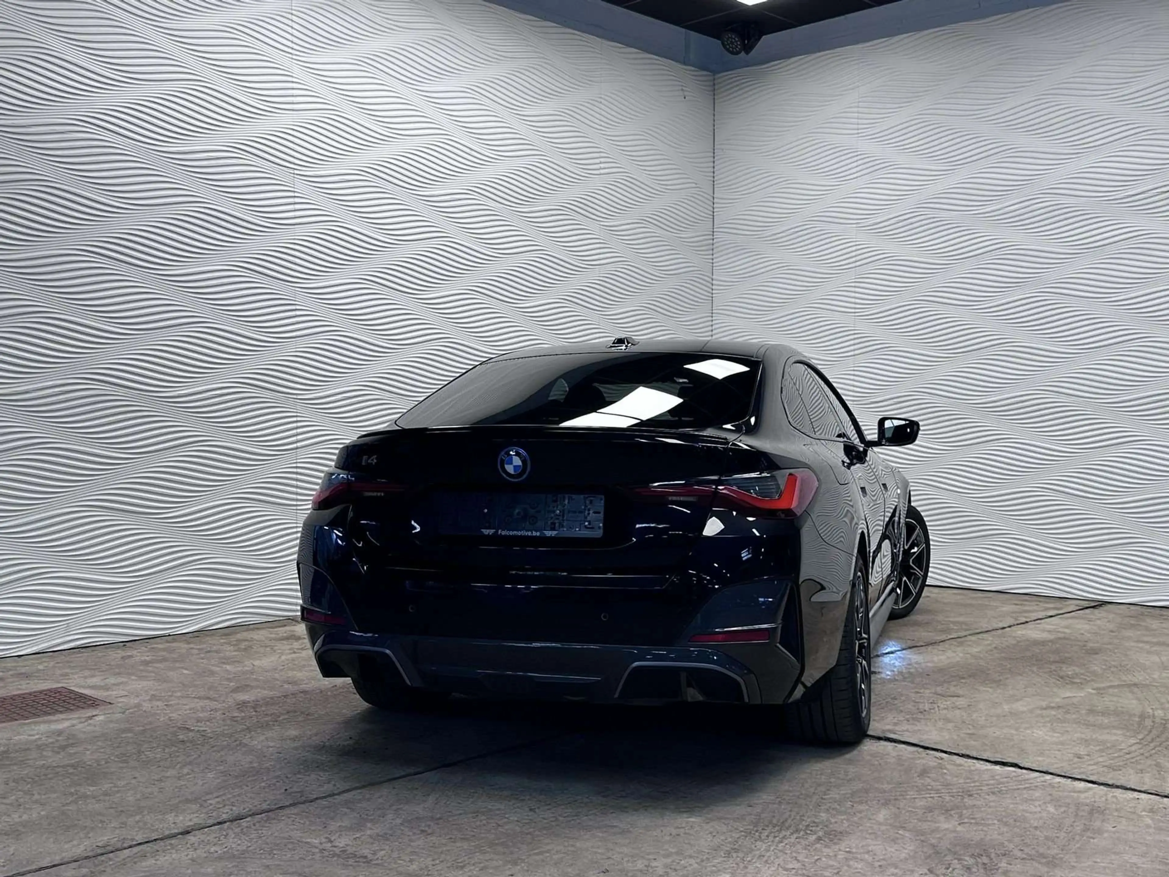 BMW i4 eDrive40*83.9kWh*M-SPORT*94.6% SOH*HUD* — photo 9