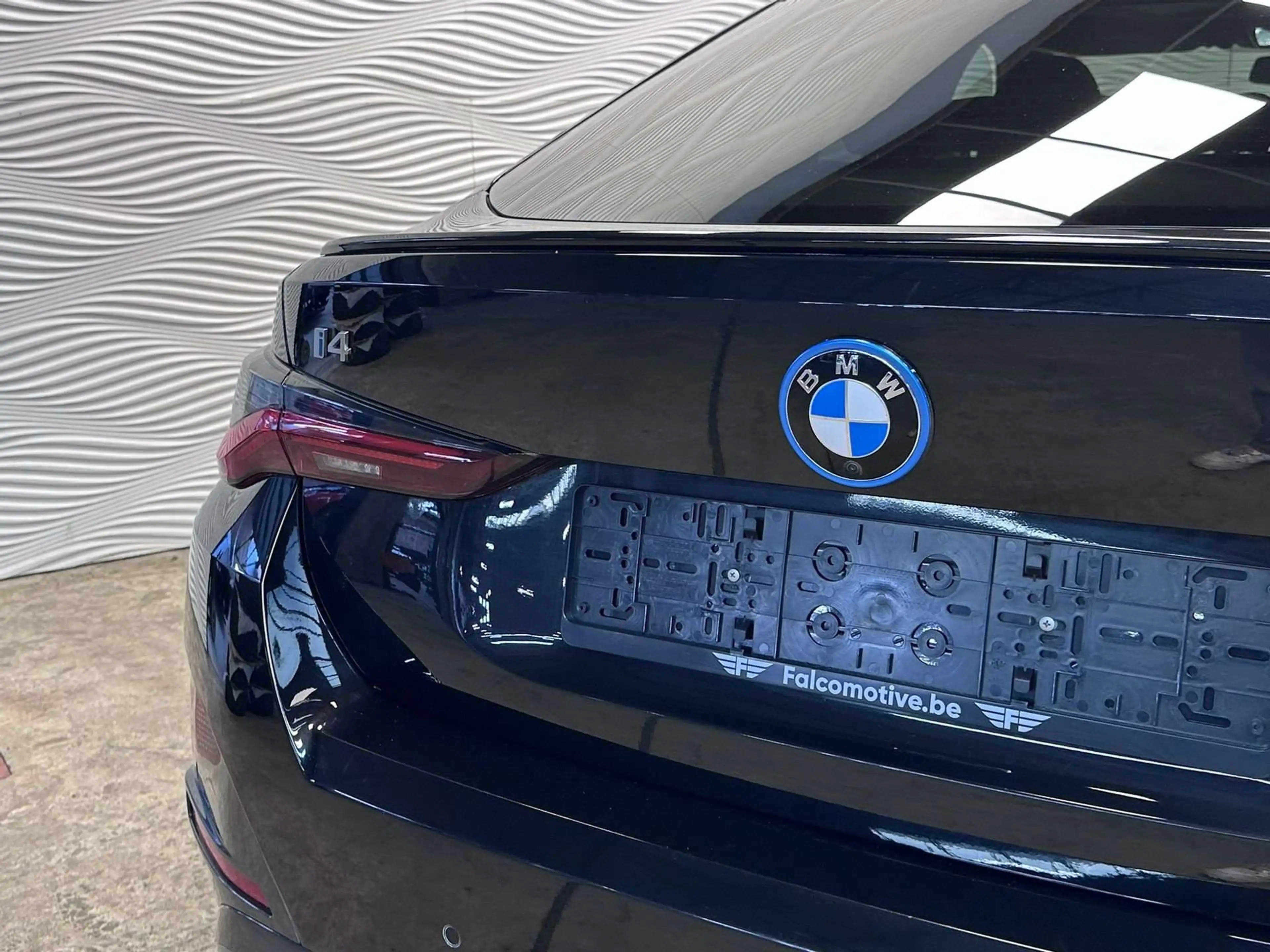 BMW i4 eDrive40*83.9kWh*M-SPORT*94.6% SOH*HUD* — photo 13