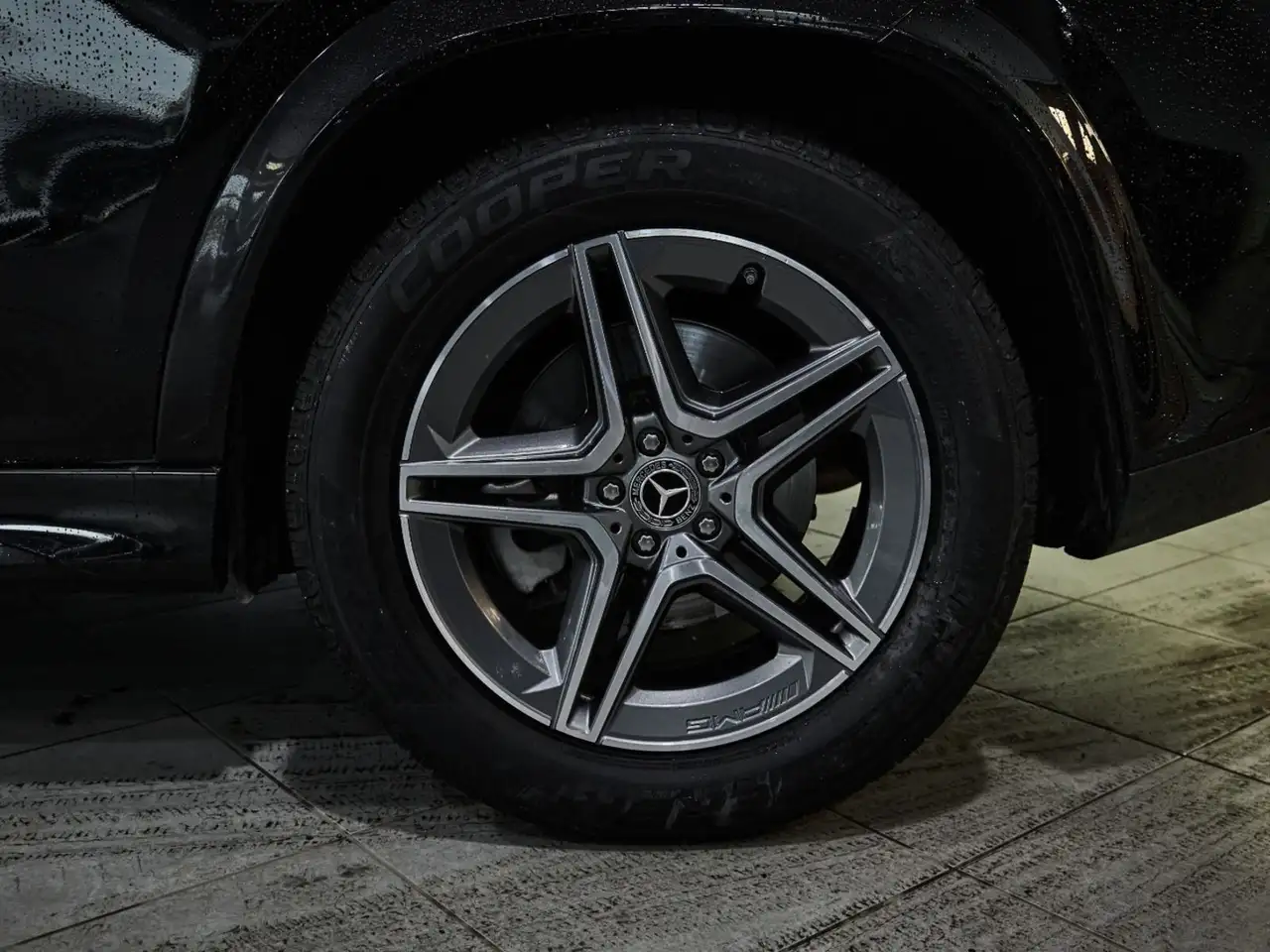 Mercedes-Benz GLE снимка Mercedes-Benz GLE