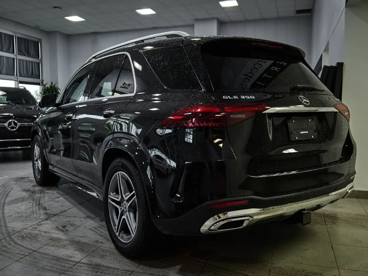 Mercedes-Benz GLE снимка Mercedes-Benz GLE