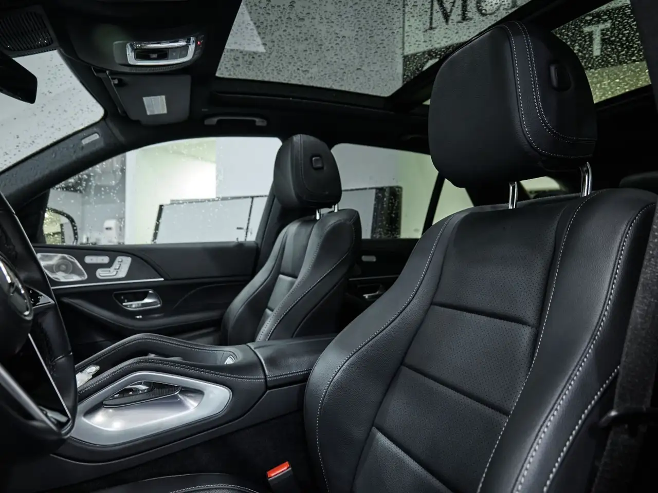 Mercedes-Benz GLE снимка Mercedes-Benz GLE