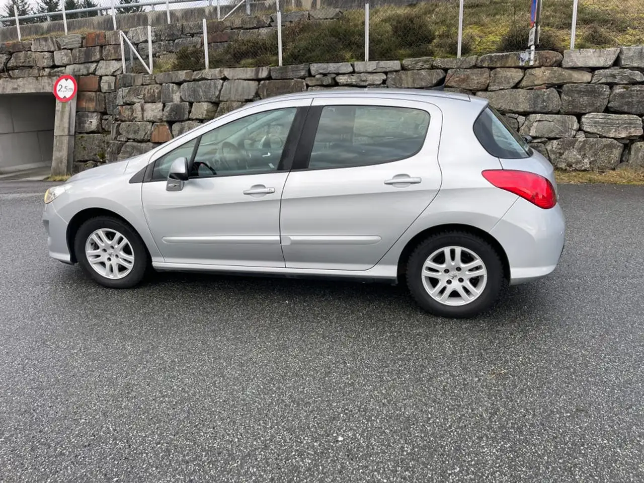 Peugeot 308 AFFAIRE 1.6 HDI 92 FAP BVM5 PACK CD CLIM