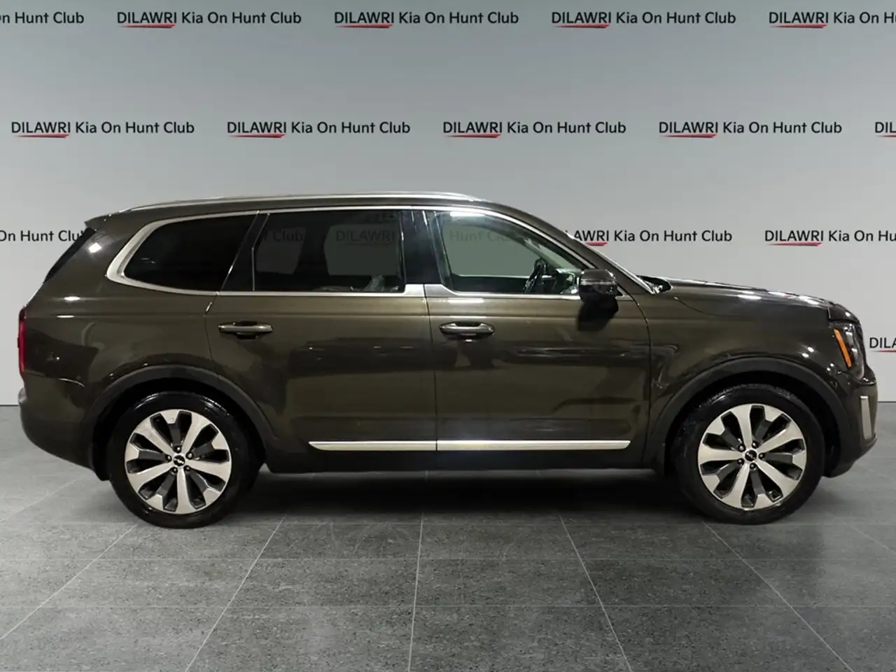 Kia Telluride снимка Kia Telluride