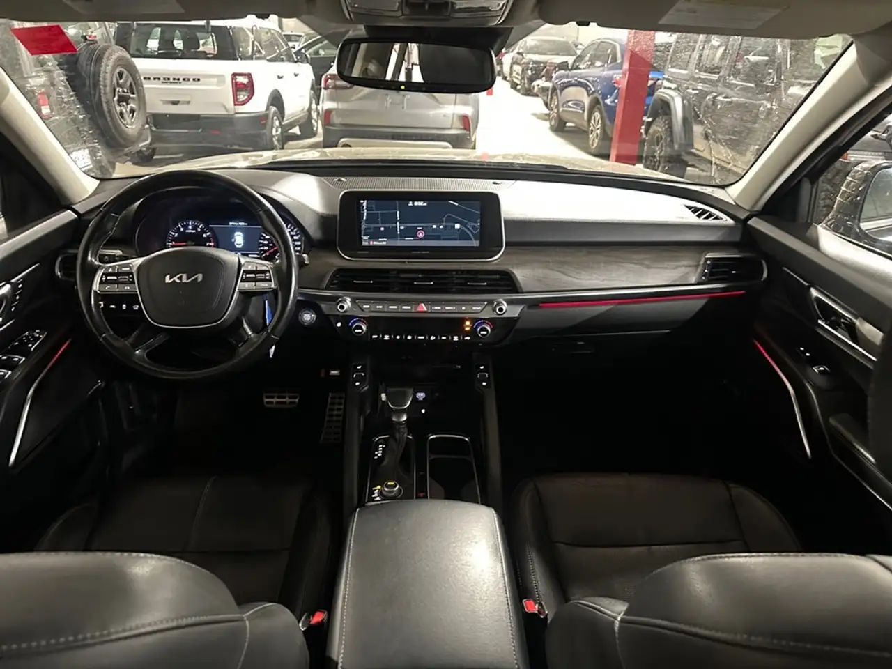 Kia Telluride снимка Kia Telluride